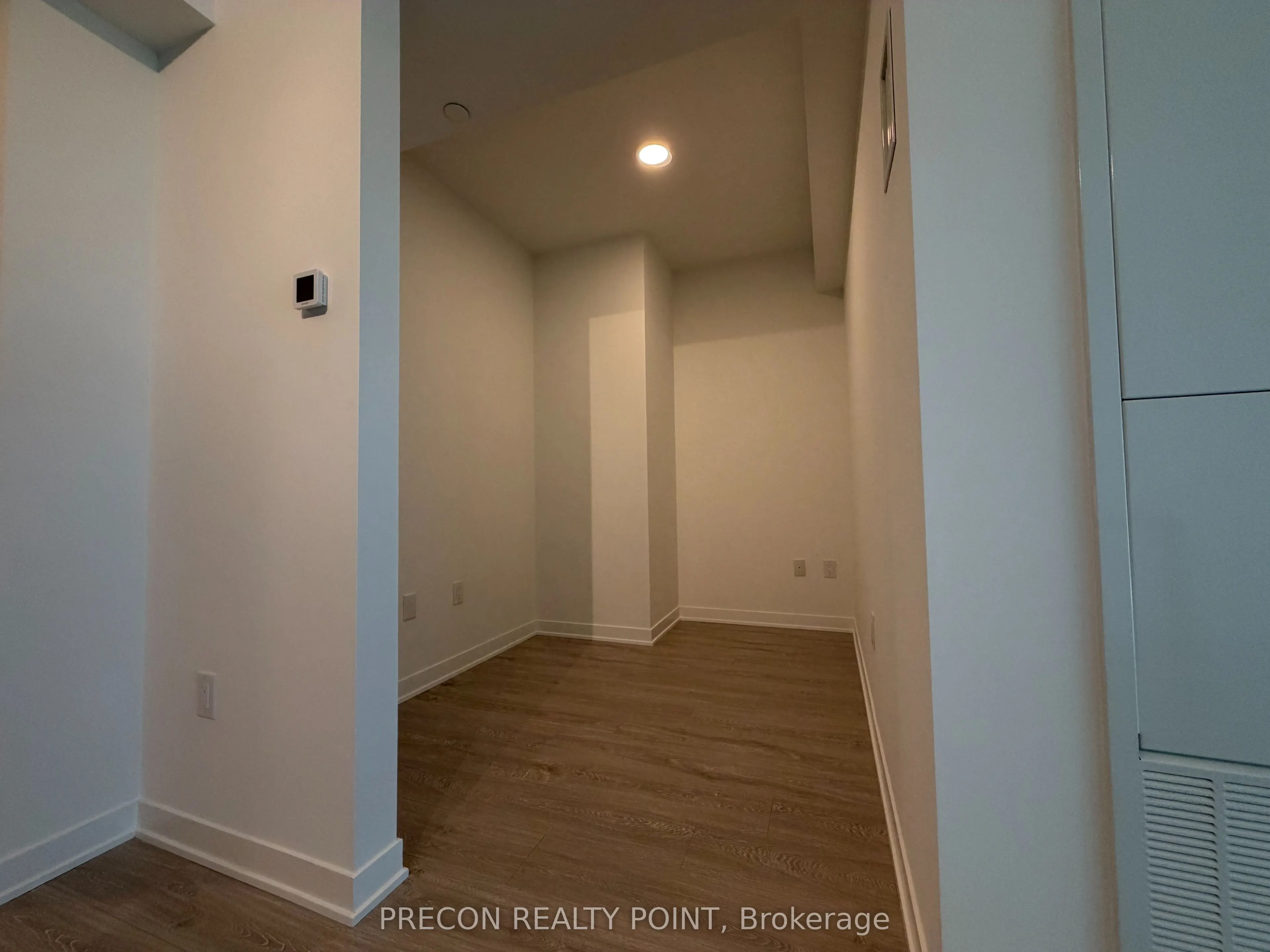 2495 Eglinton Avenue W, #1105
