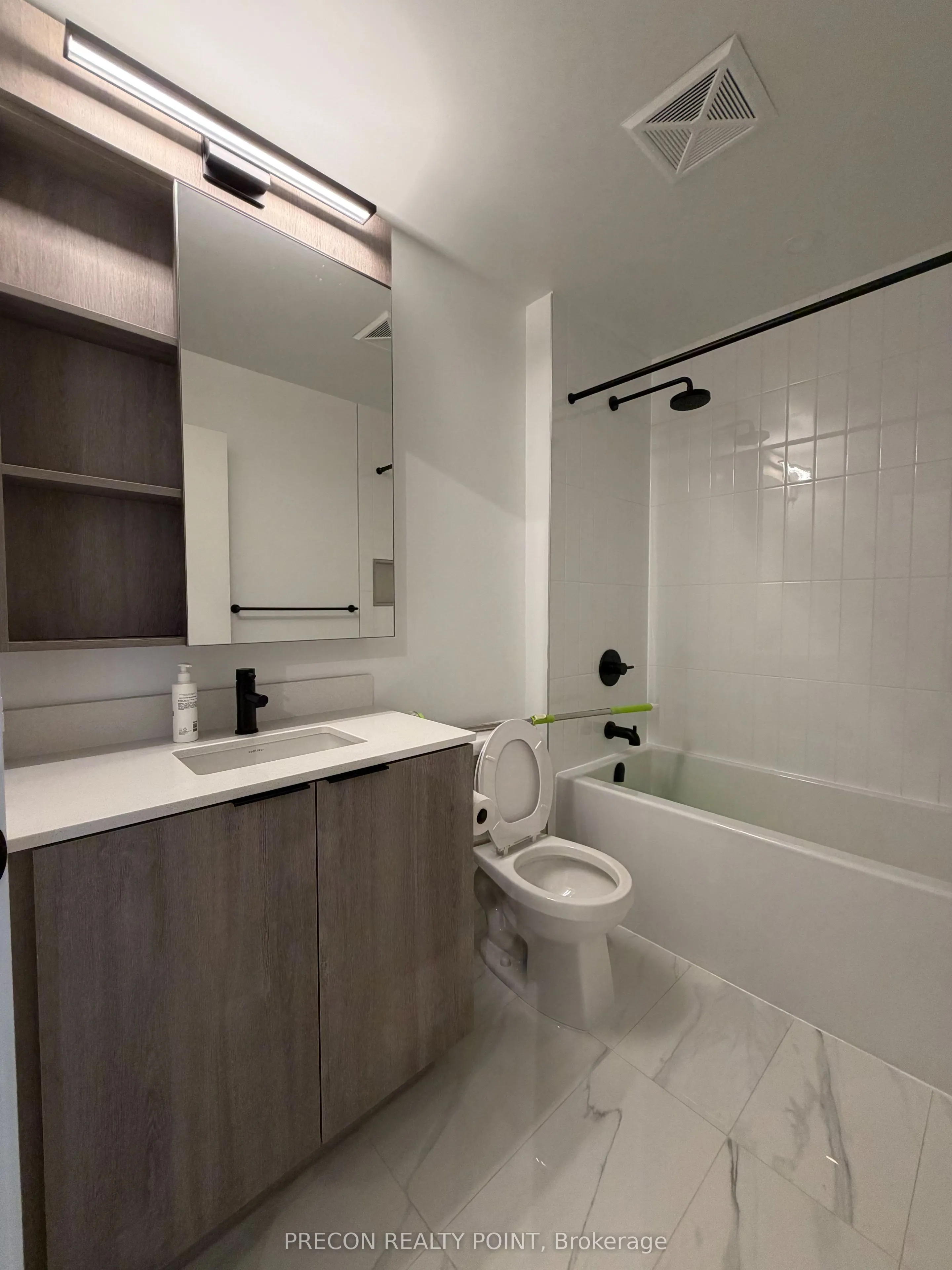 2495 Eglinton Avenue W, #1105