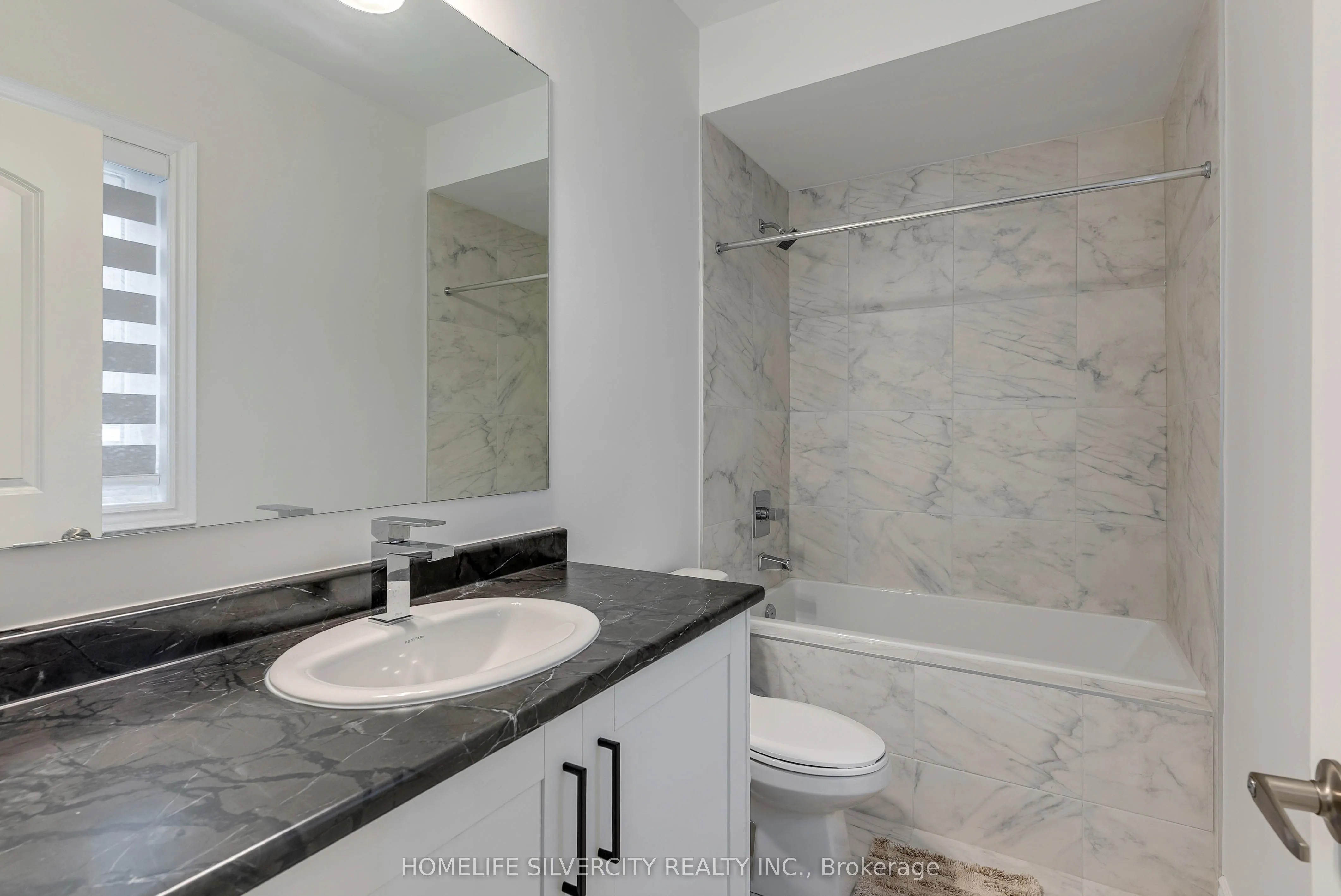 71 Raspberry Rdg Avenue