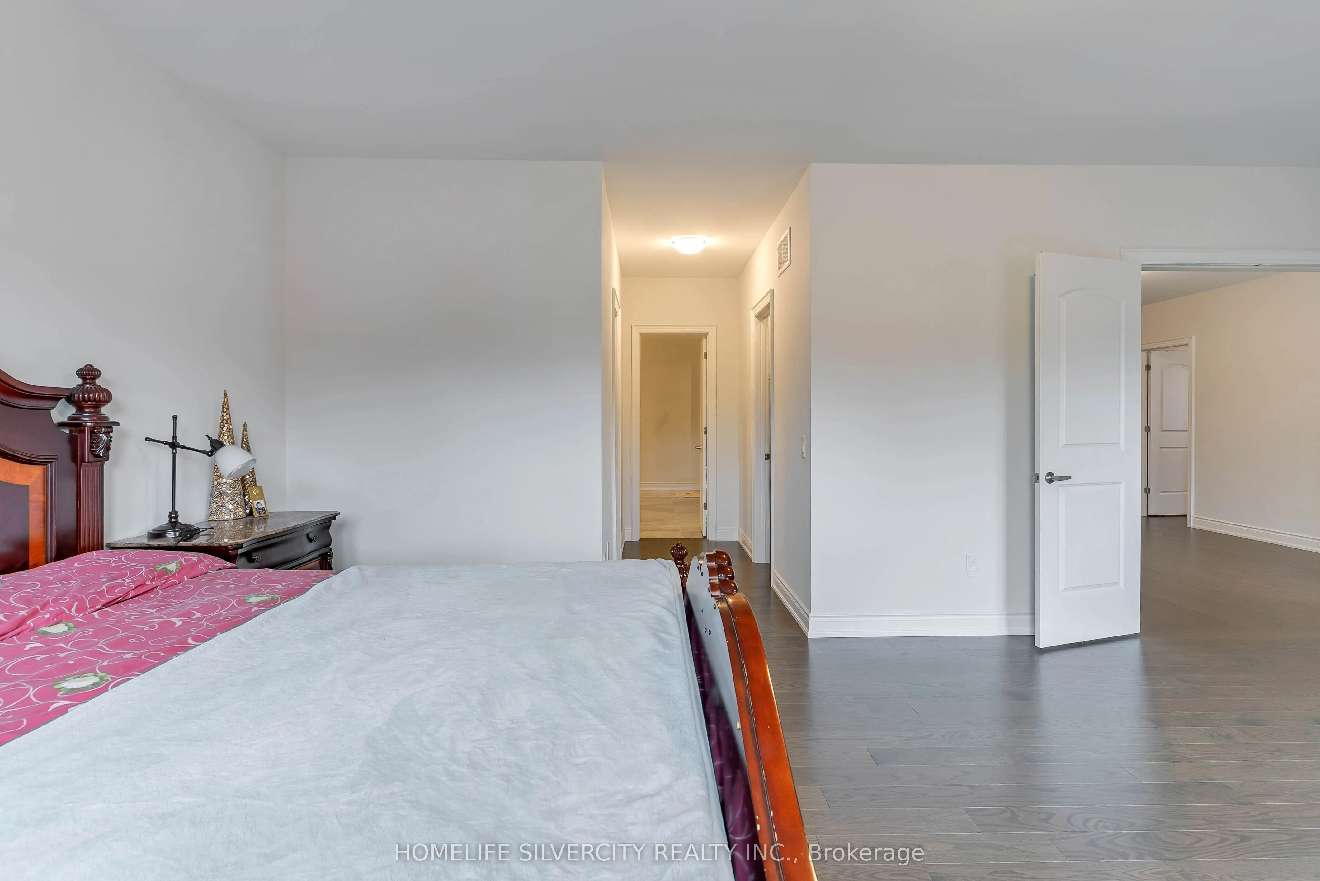 71 Raspberry Rdg Avenue