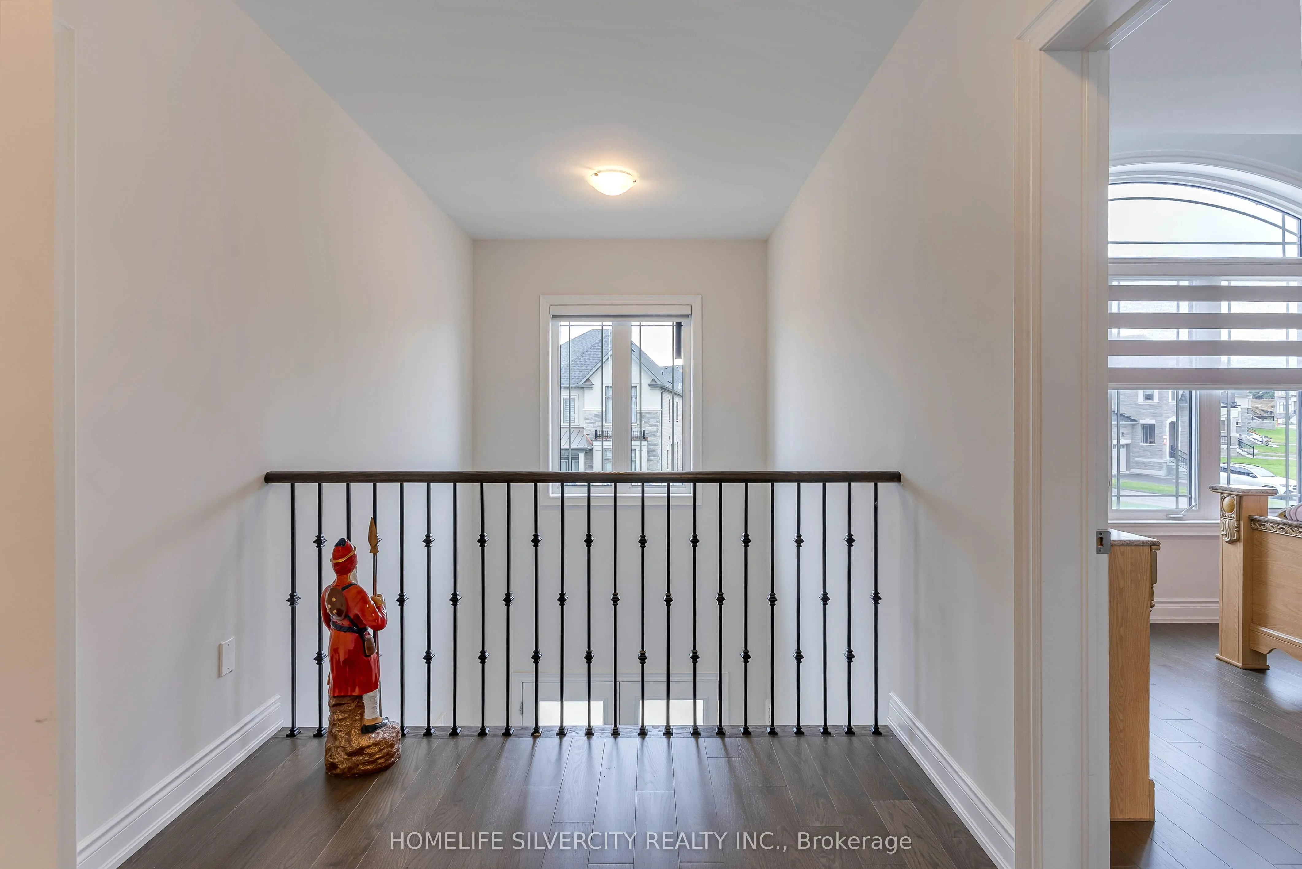 71 Raspberry Rdg Avenue