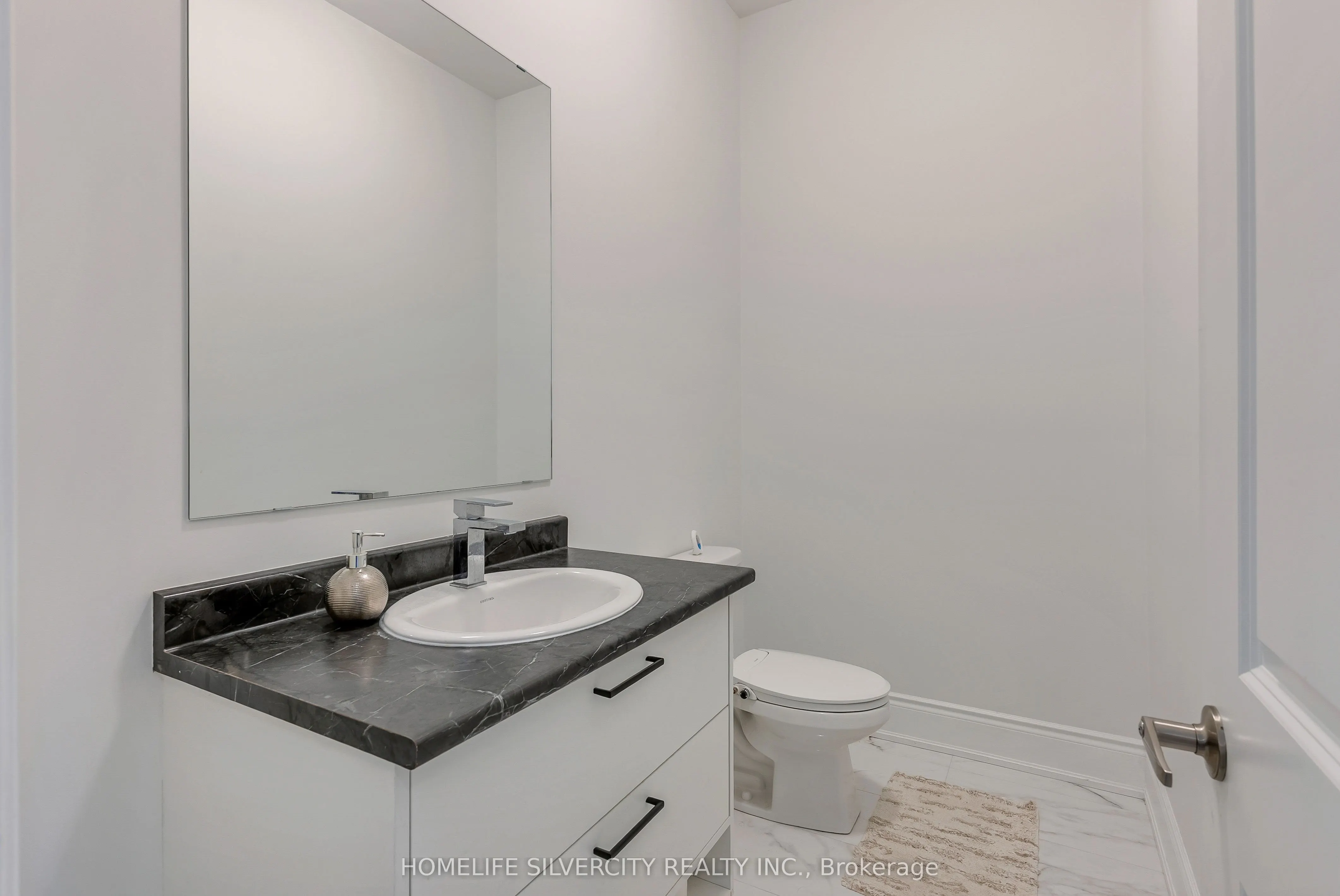 71 Raspberry Rdg Avenue