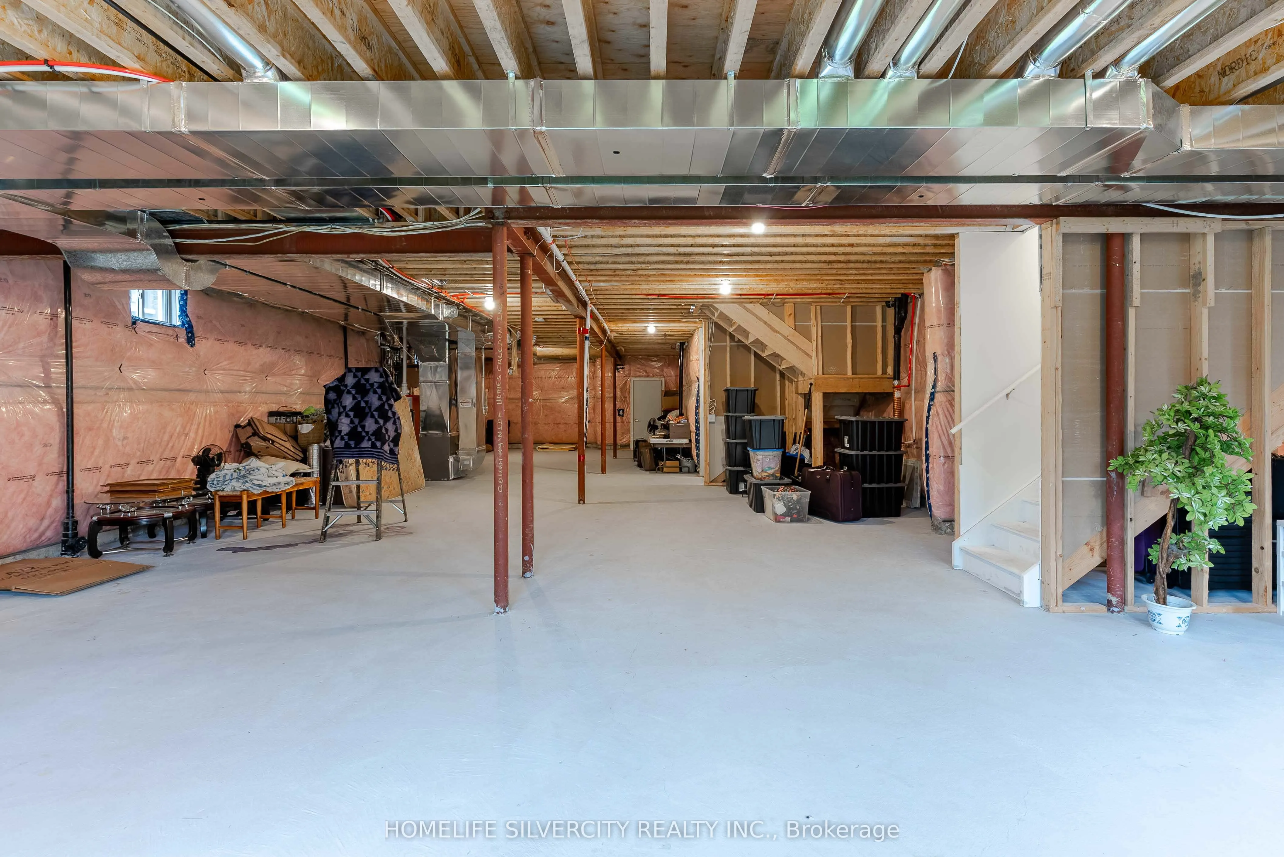 71 Raspberry Rdg Avenue