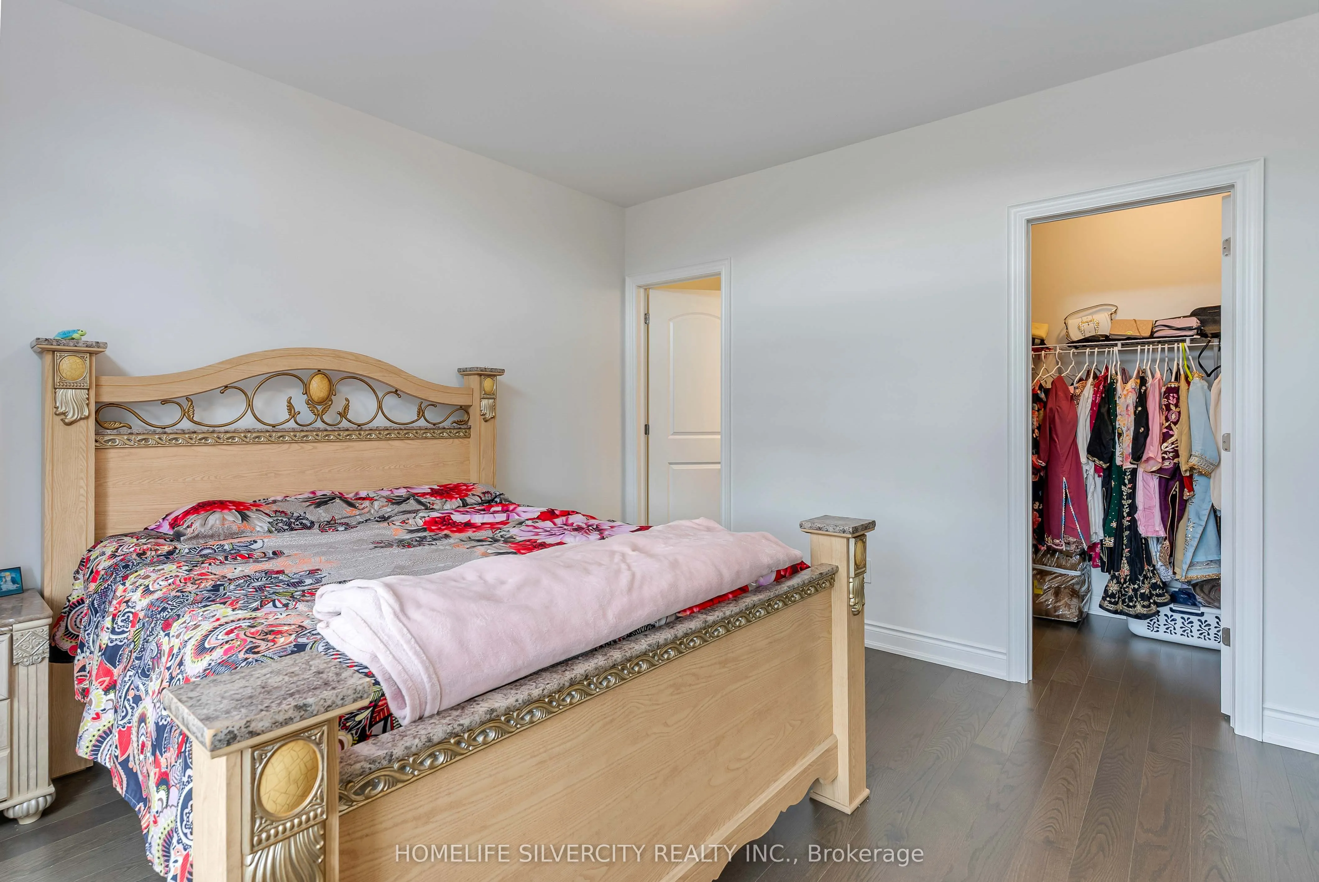 71 Raspberry Rdg Avenue
