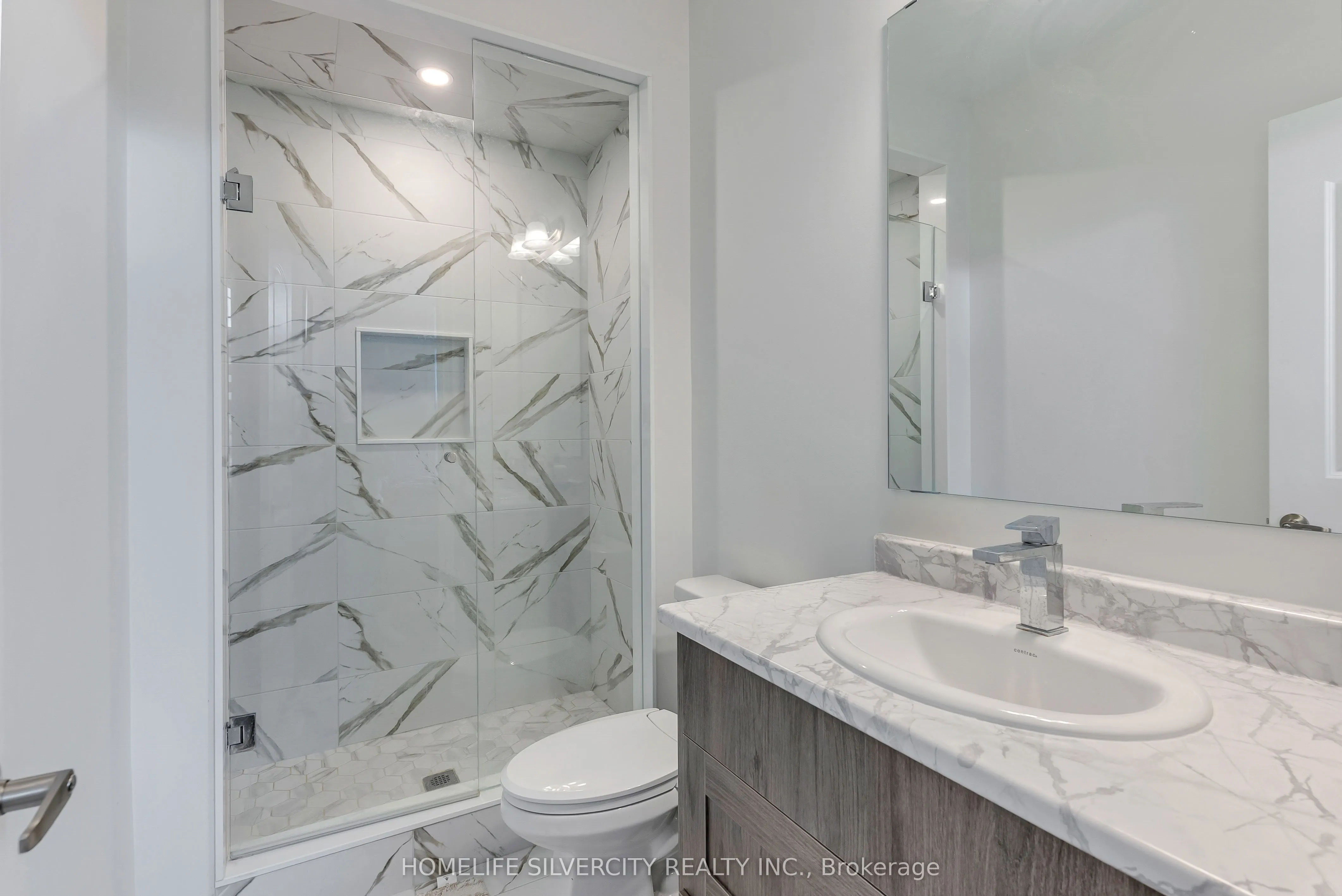 71 Raspberry Rdg Avenue