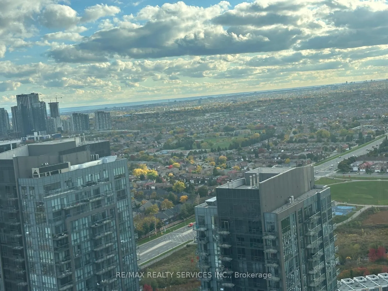 15 Watergarden Drive, #3105