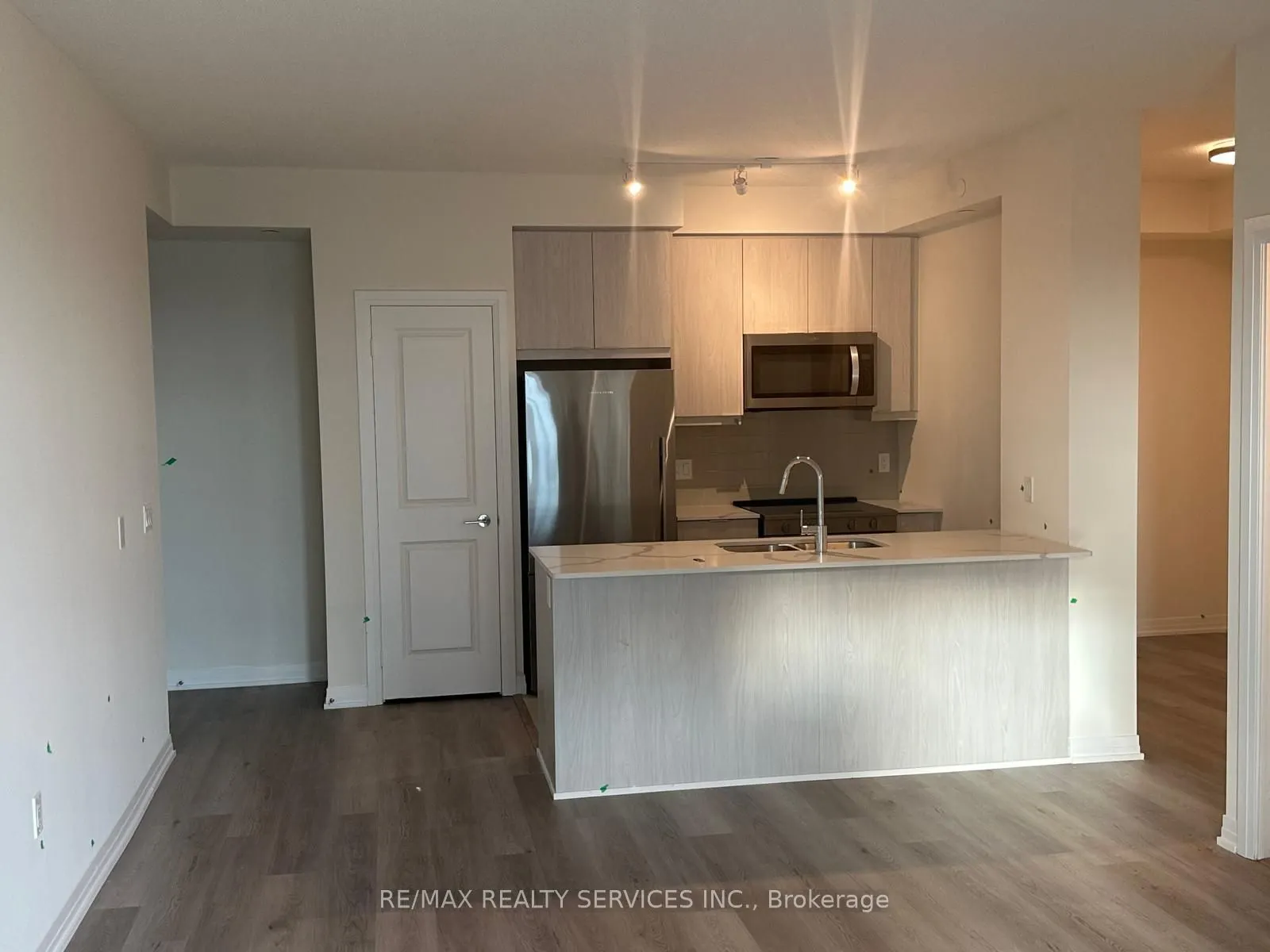 15 Watergarden Drive, #3105