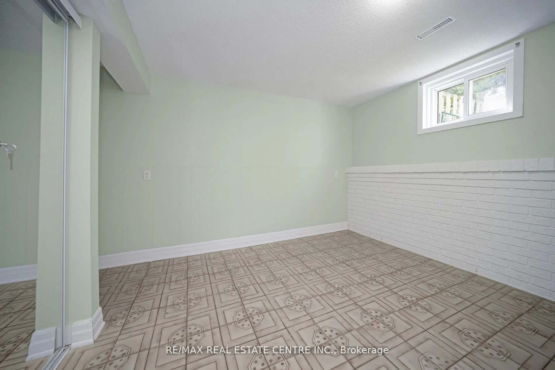 35 Madison Street, #Basement
