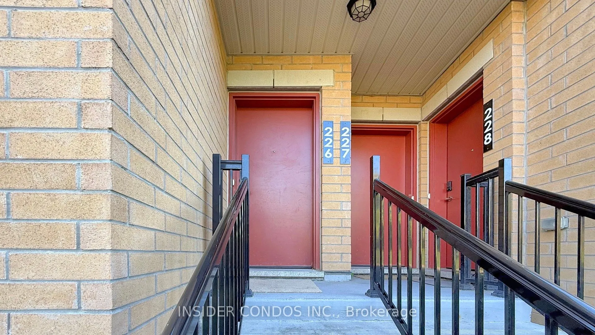 380 Hopewell Avenue, #226