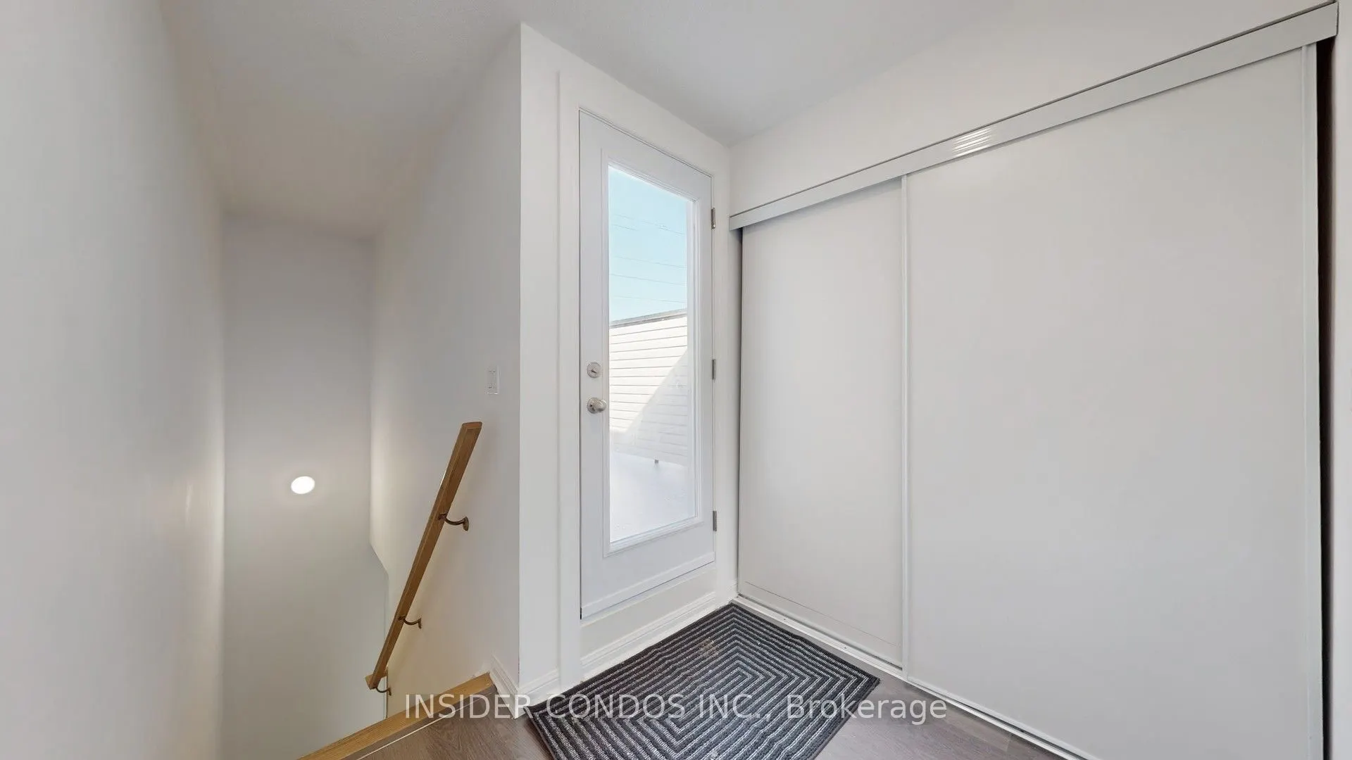 380 Hopewell Avenue, #226