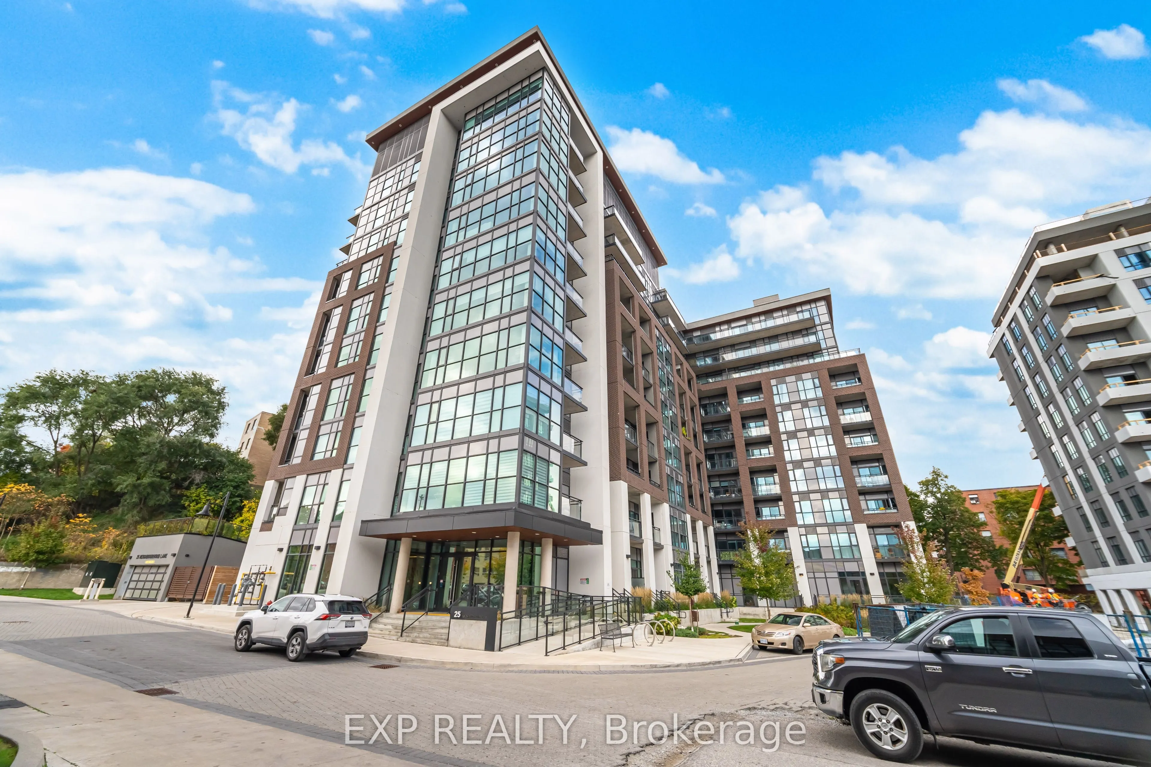 25 Neighbourhood Lane, #812