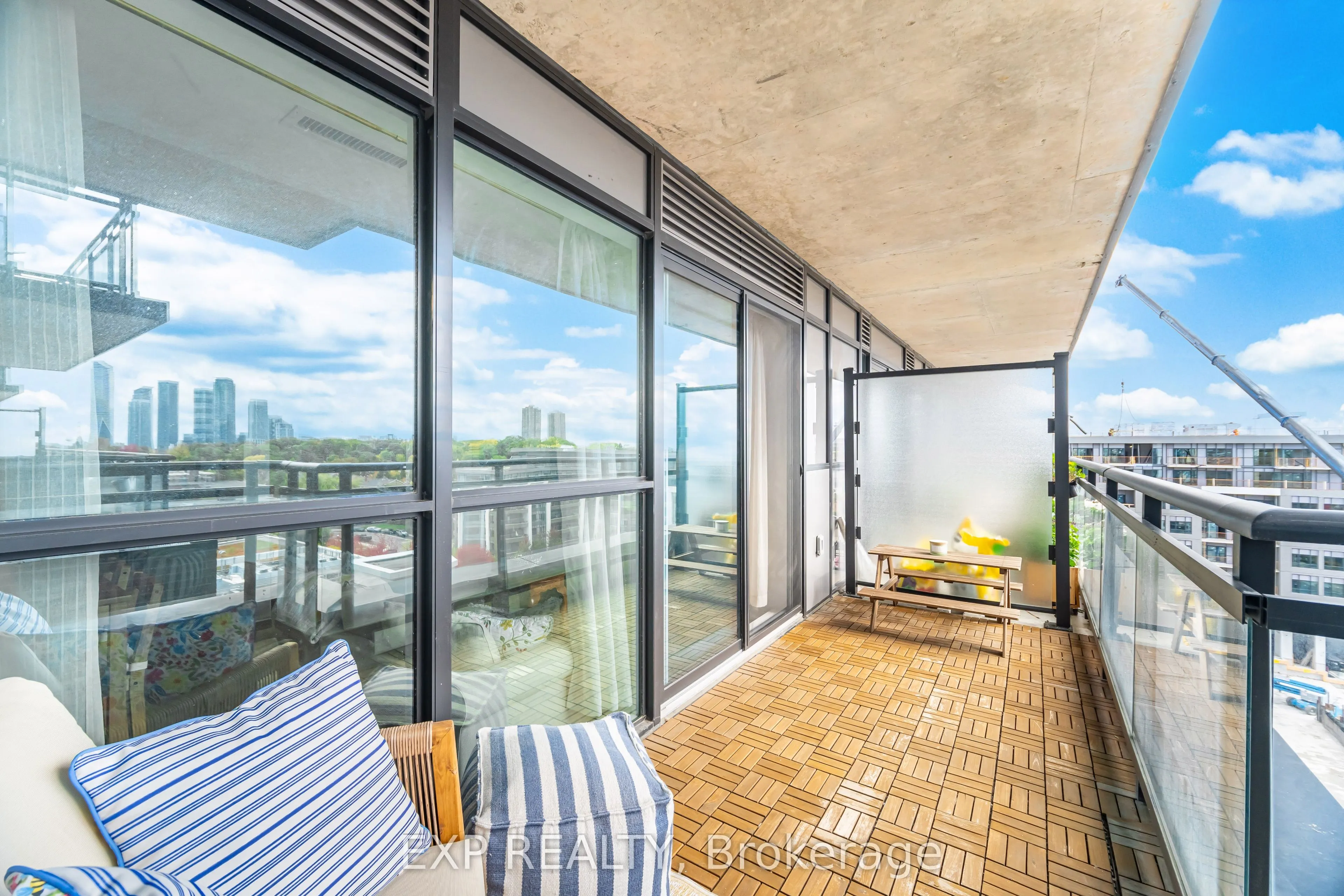 25 Neighbourhood Lane, #812