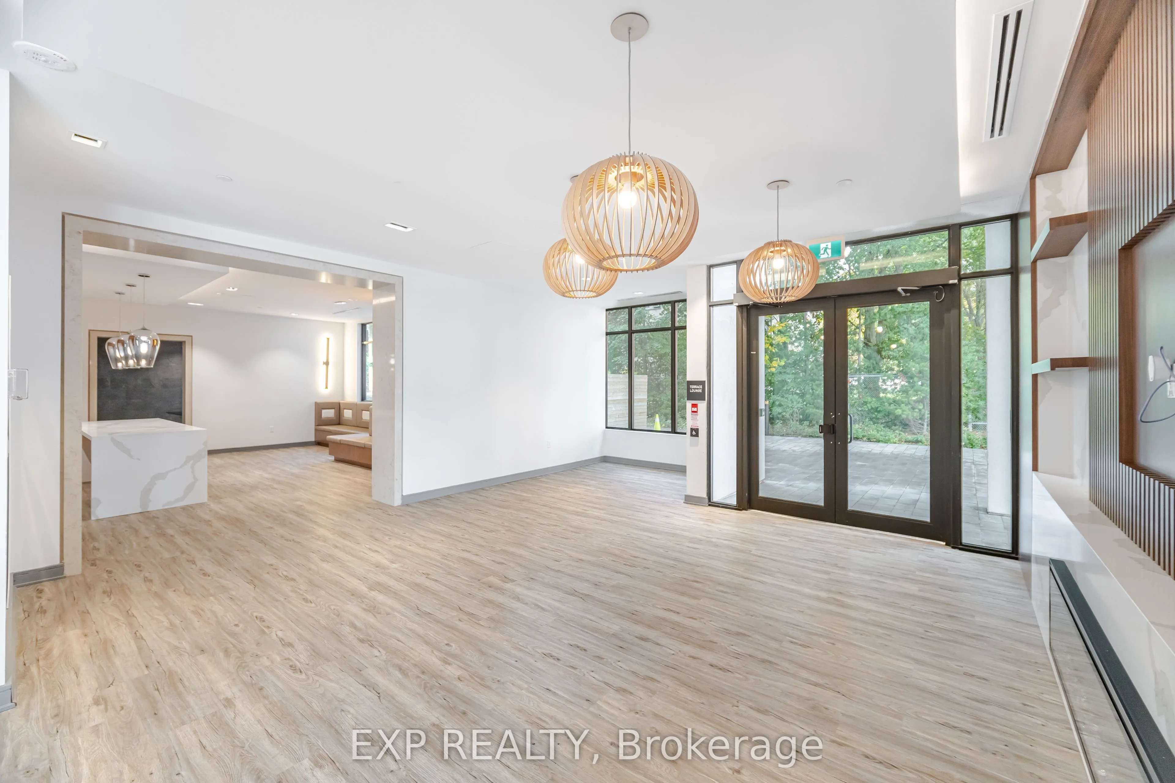 25 Neighbourhood Lane, #812