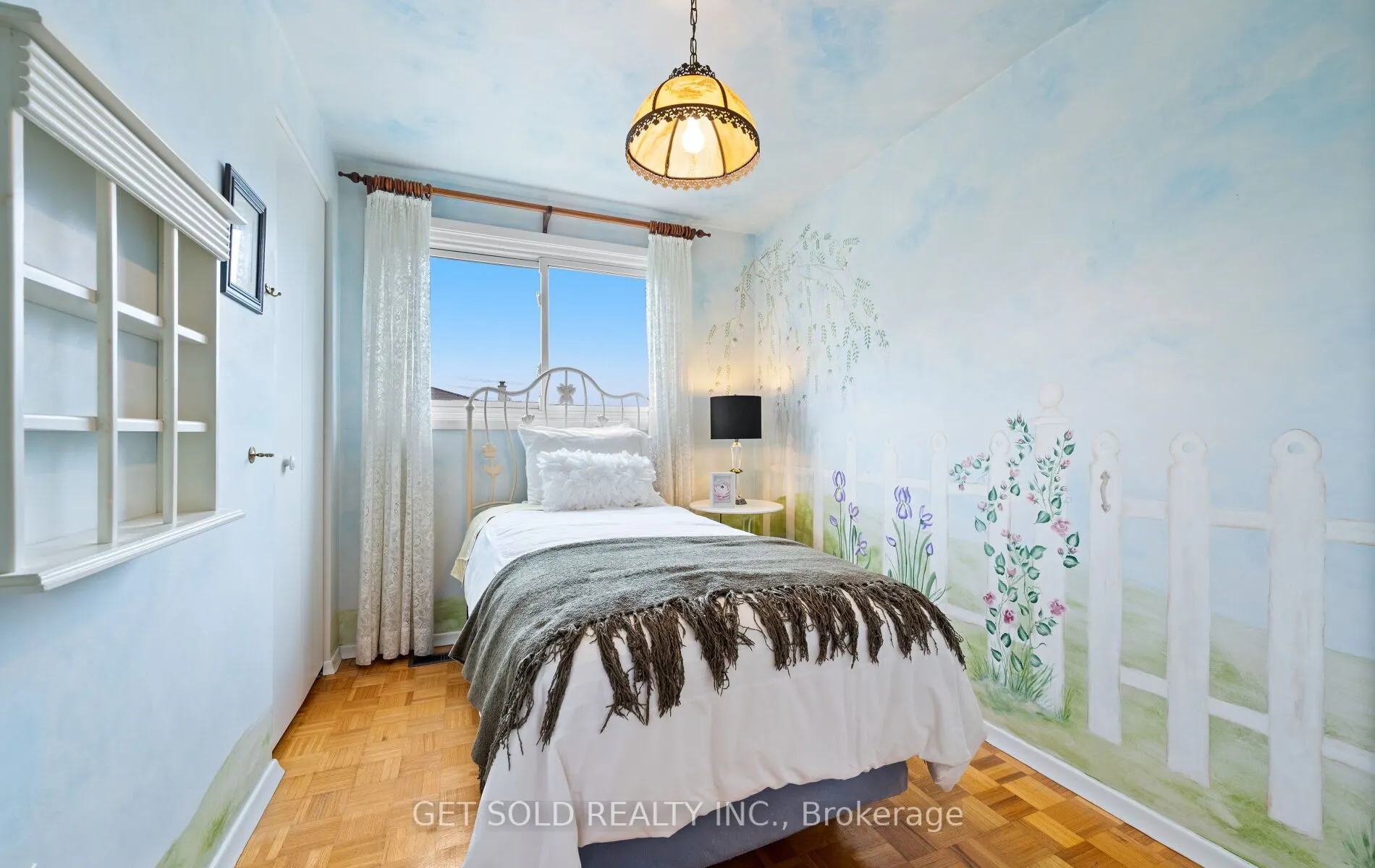 14 Turnvale Road