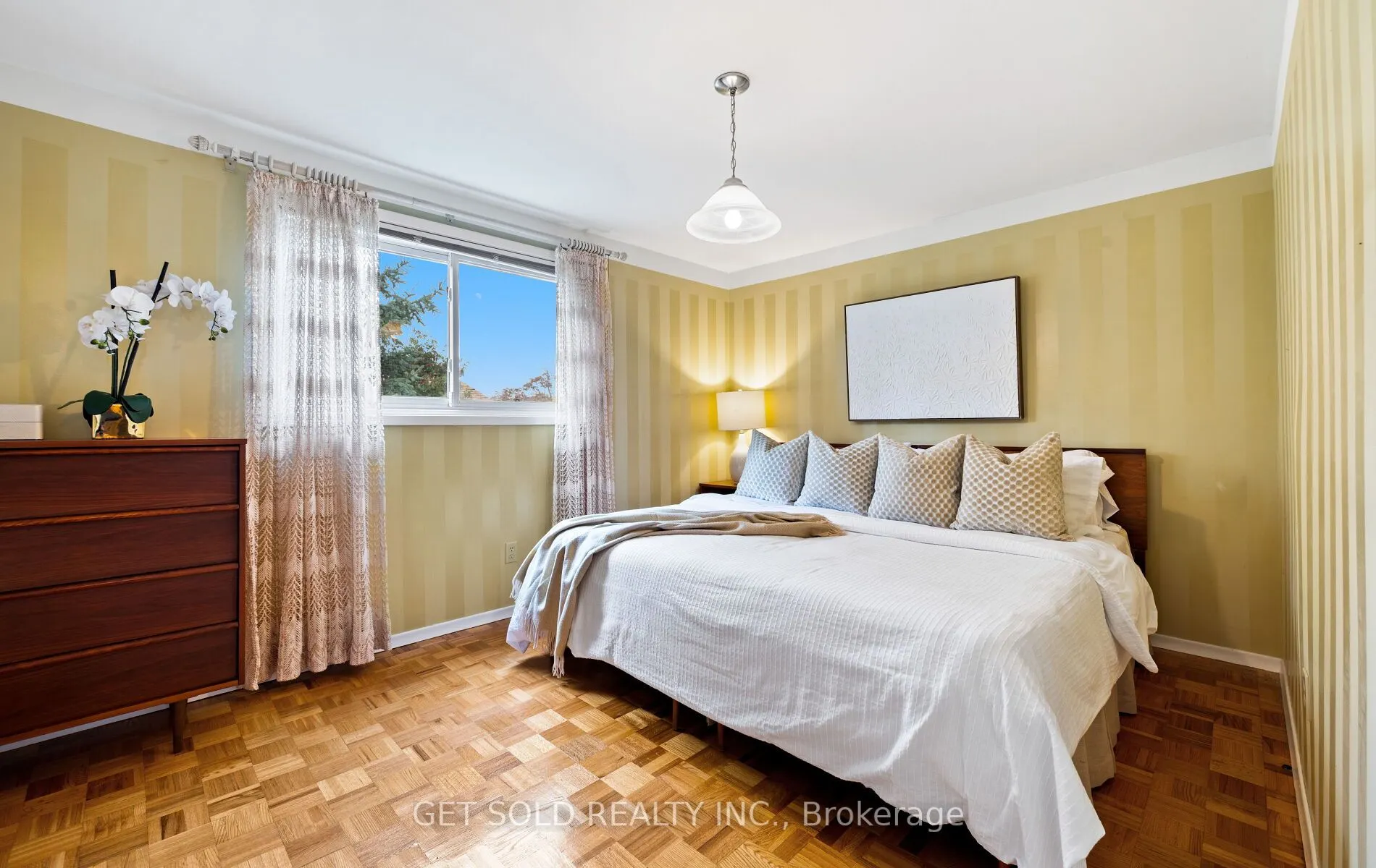14 Turnvale Road