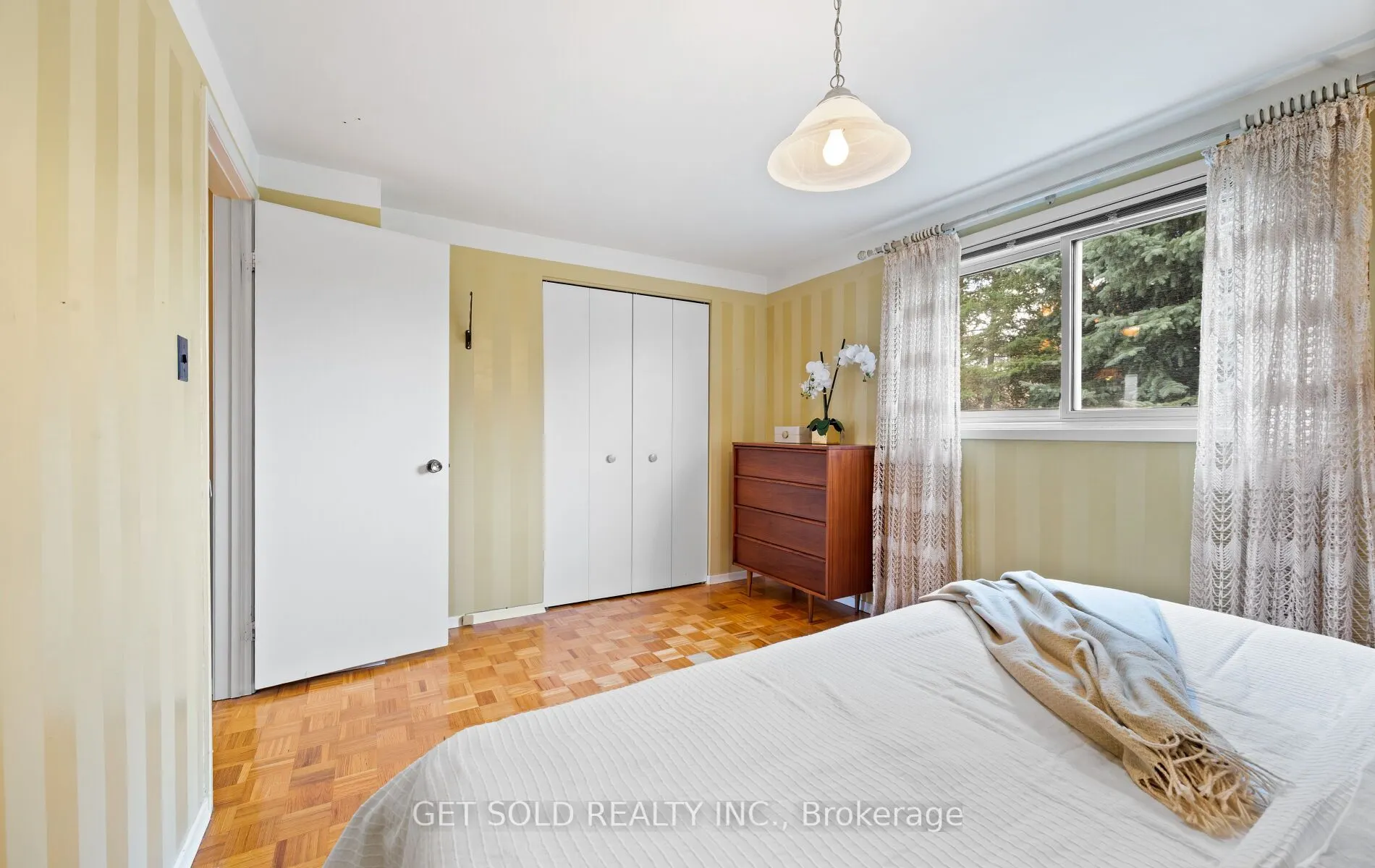 14 Turnvale Road