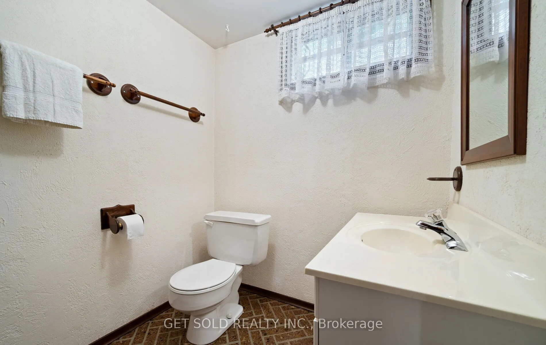 14 Turnvale Road