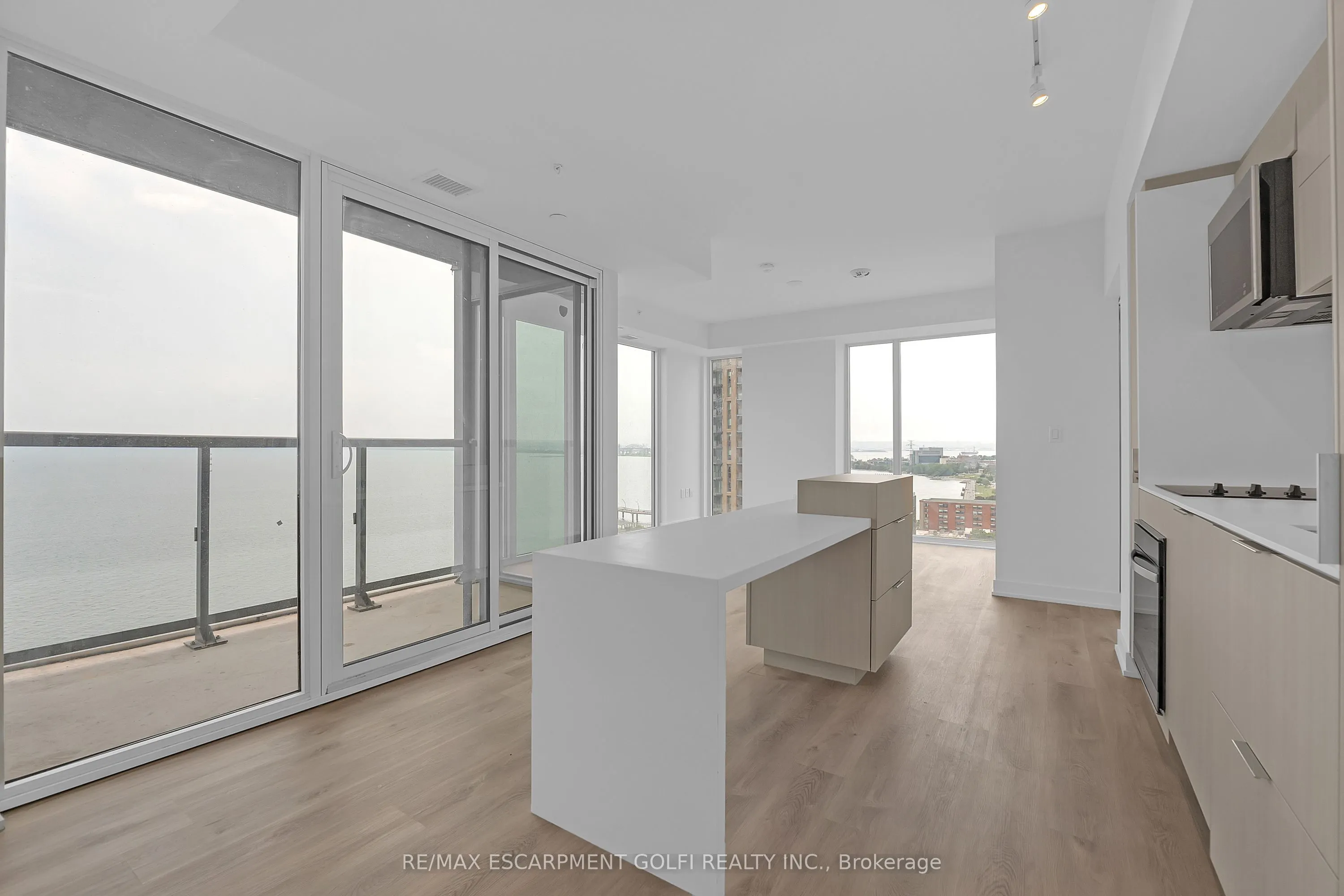 370 MARTHA Street, #1507