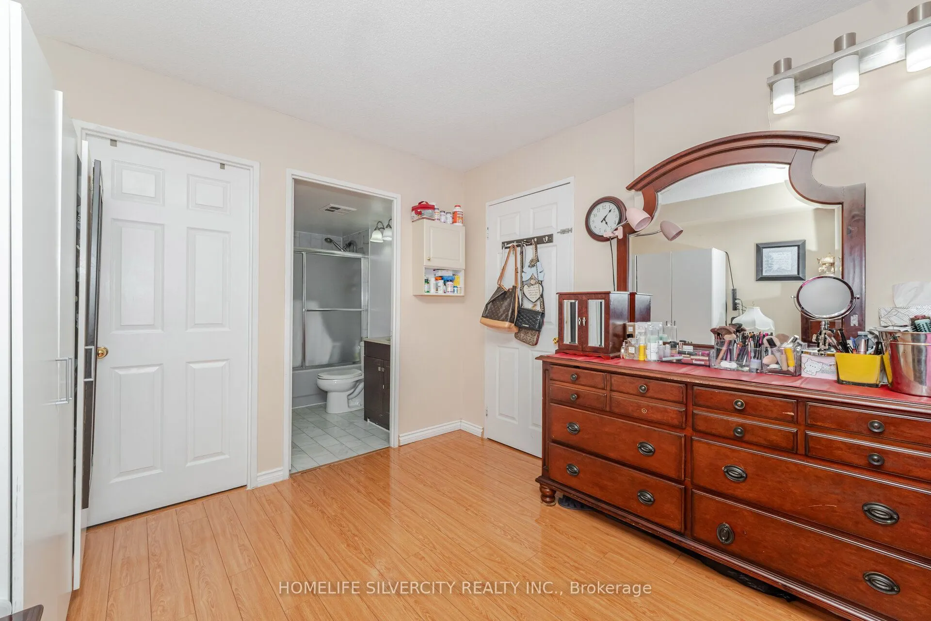285 Enfield Place, #510