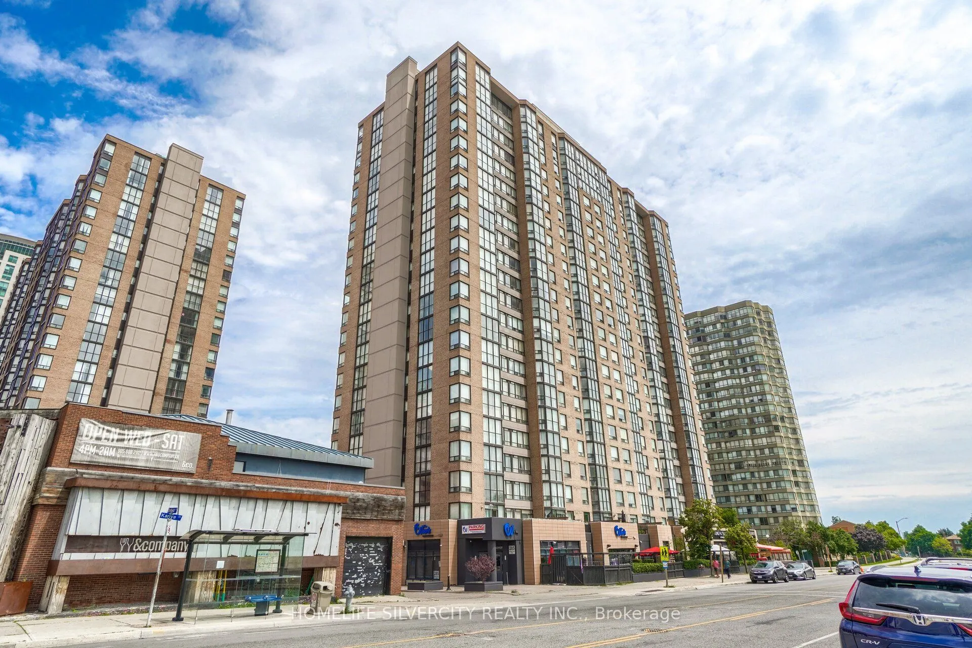 285 Enfield Place, #510