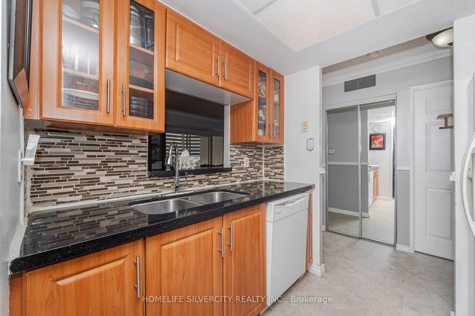 285 Enfield Place, #510
