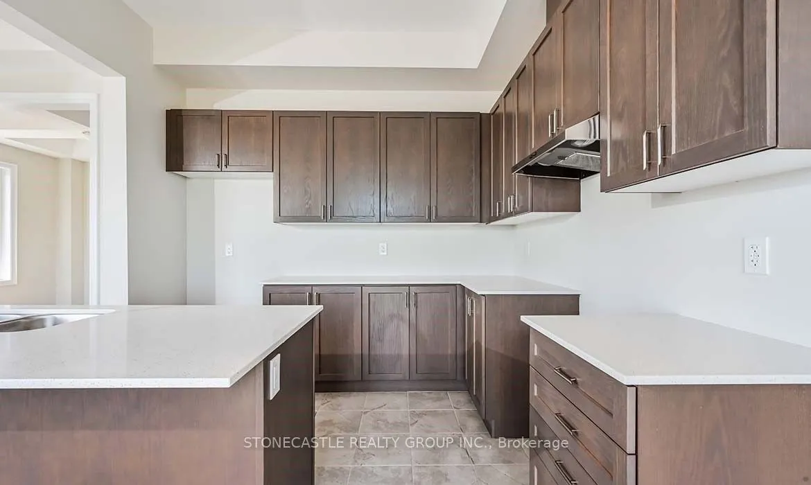 1378 Courtleigh Trail