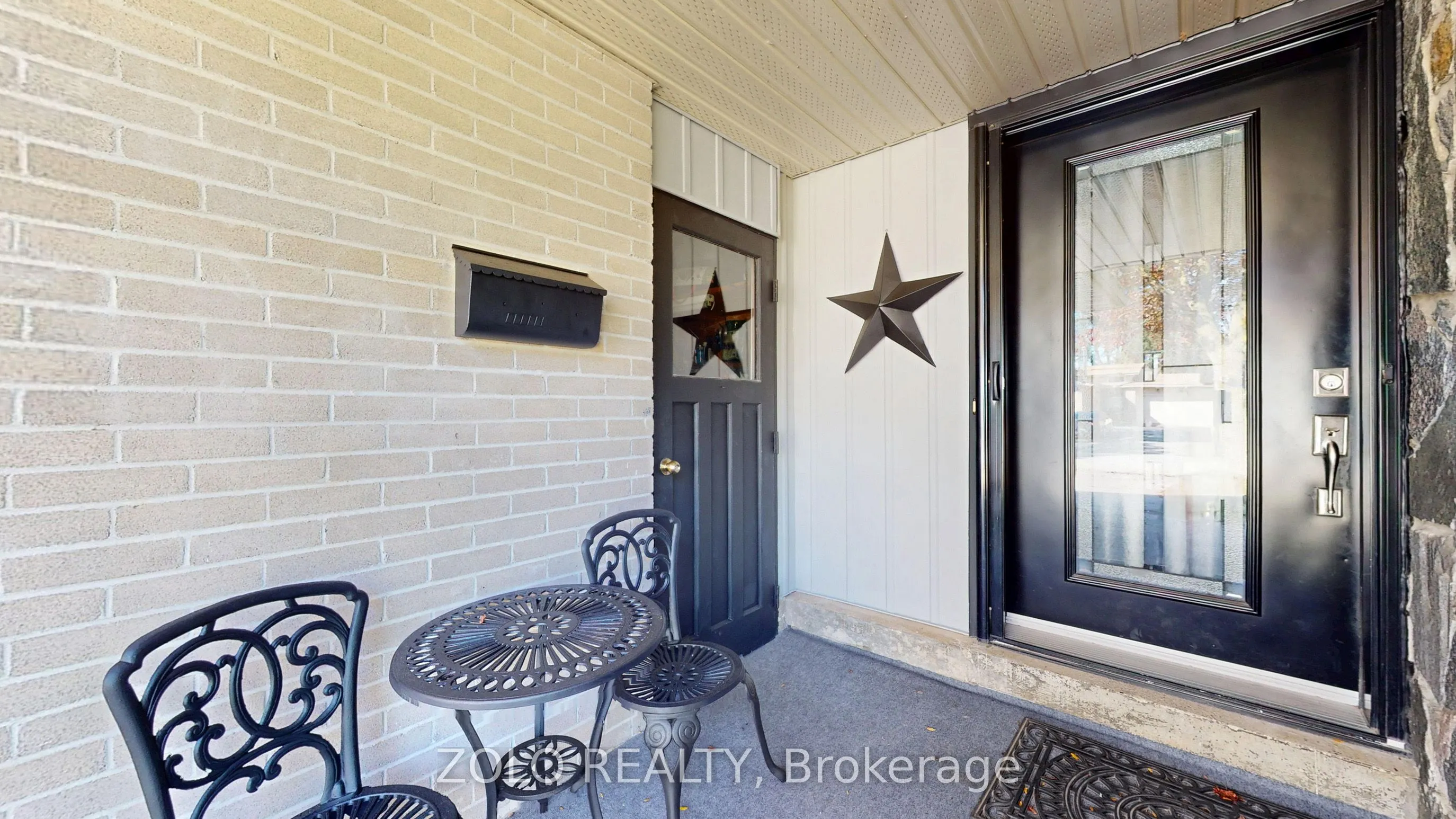 26 Cardwell Street