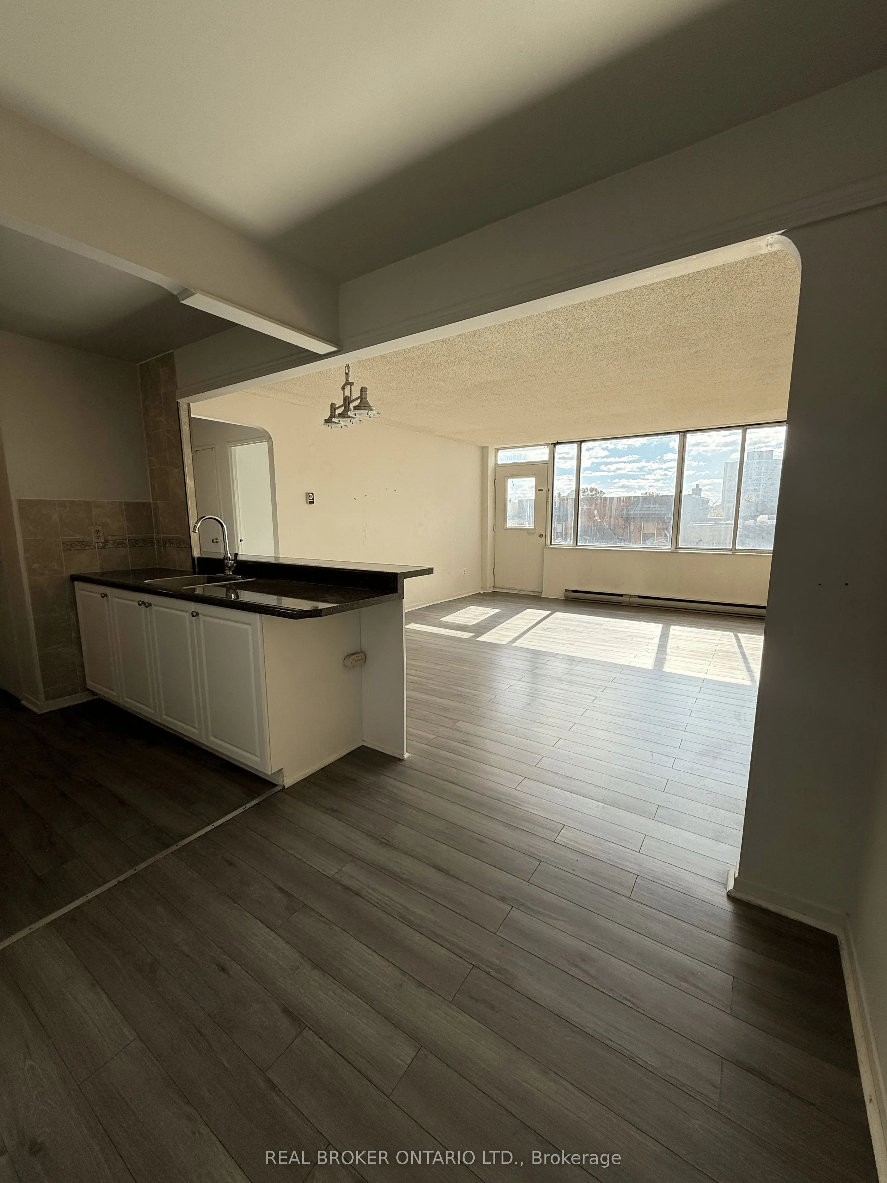1011 Dufferin Street, #306