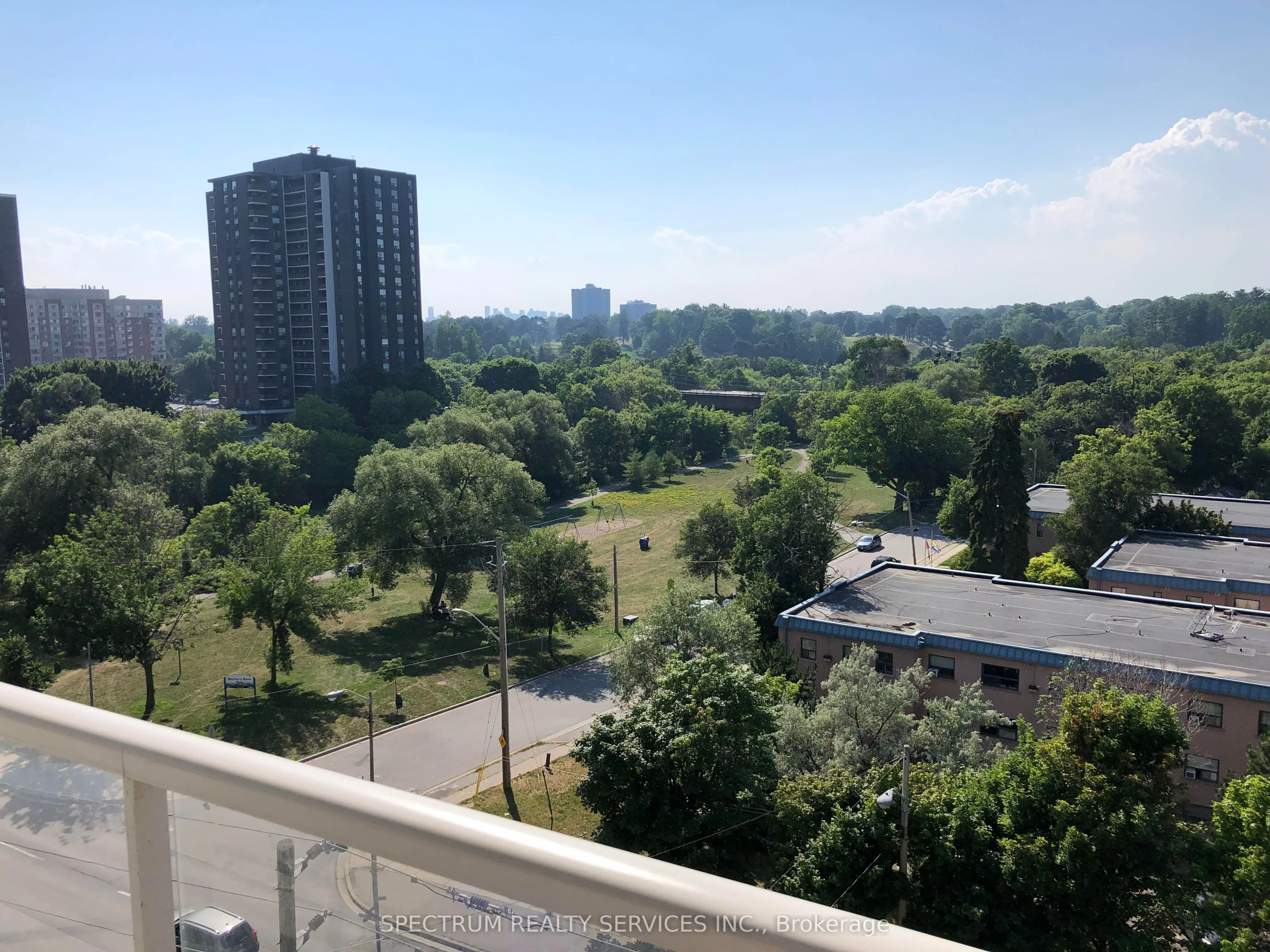 3865 Lake Shore Boulevard, #319