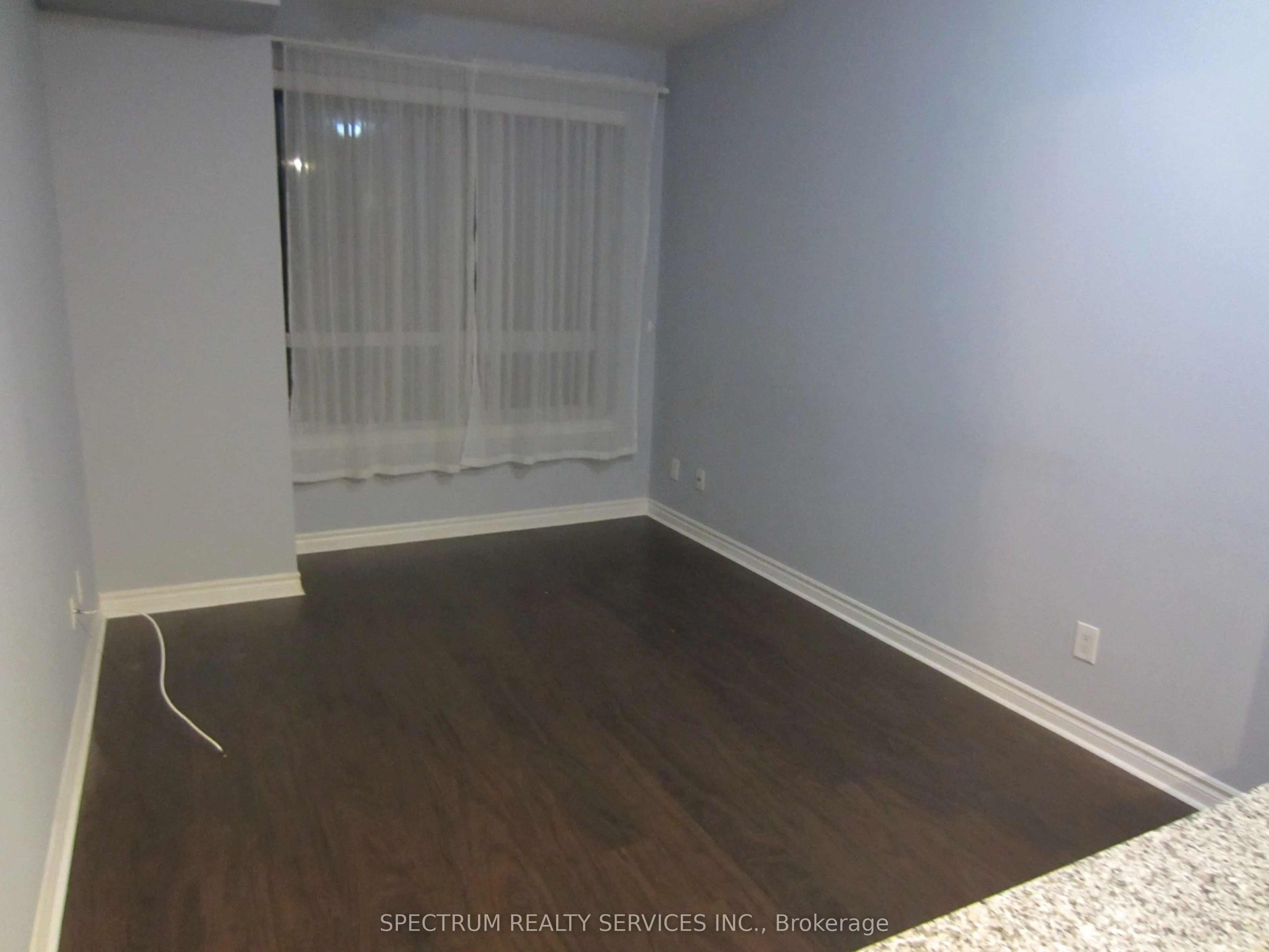 3865 Lake Shore Boulevard, #319