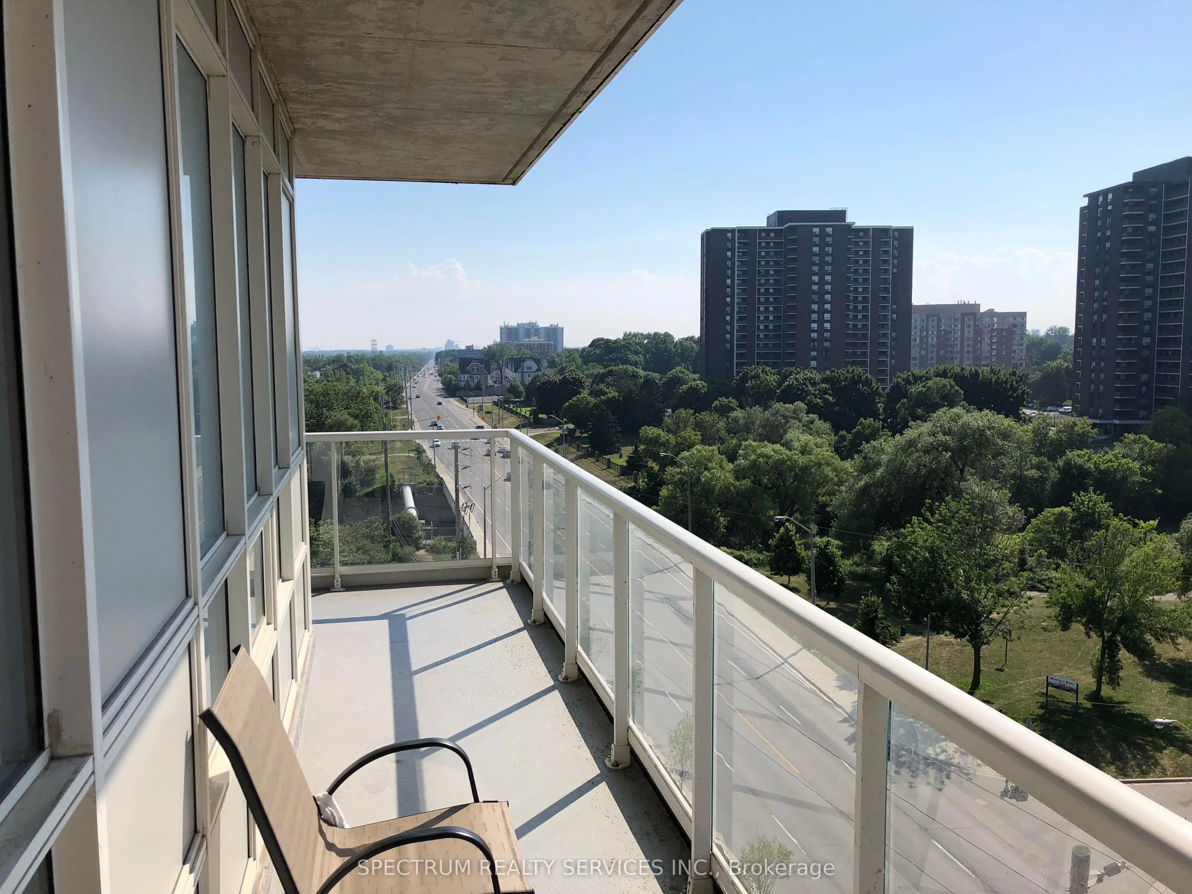 3865 Lake Shore Boulevard, #319