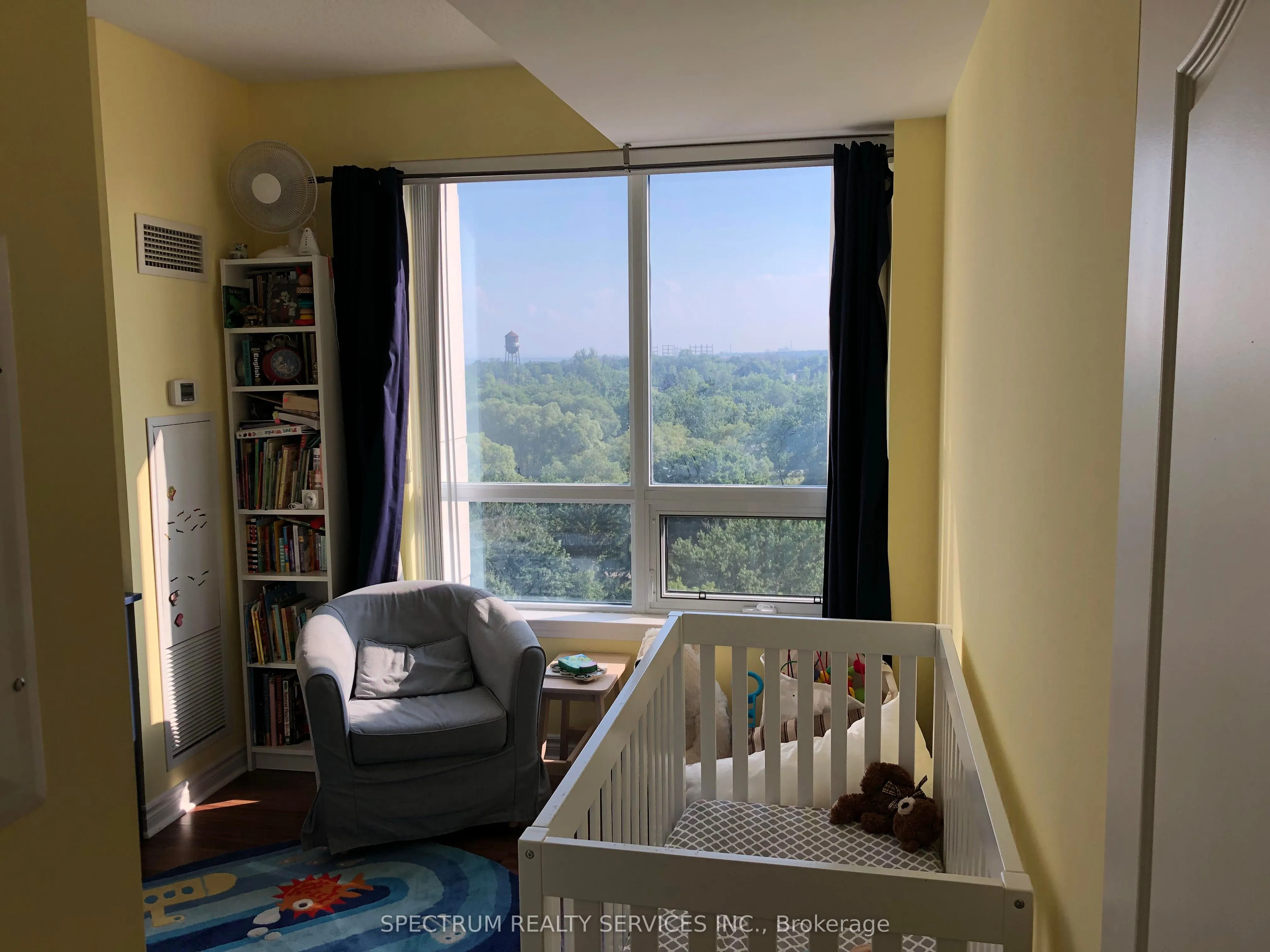 3865 Lake Shore Boulevard, #319
