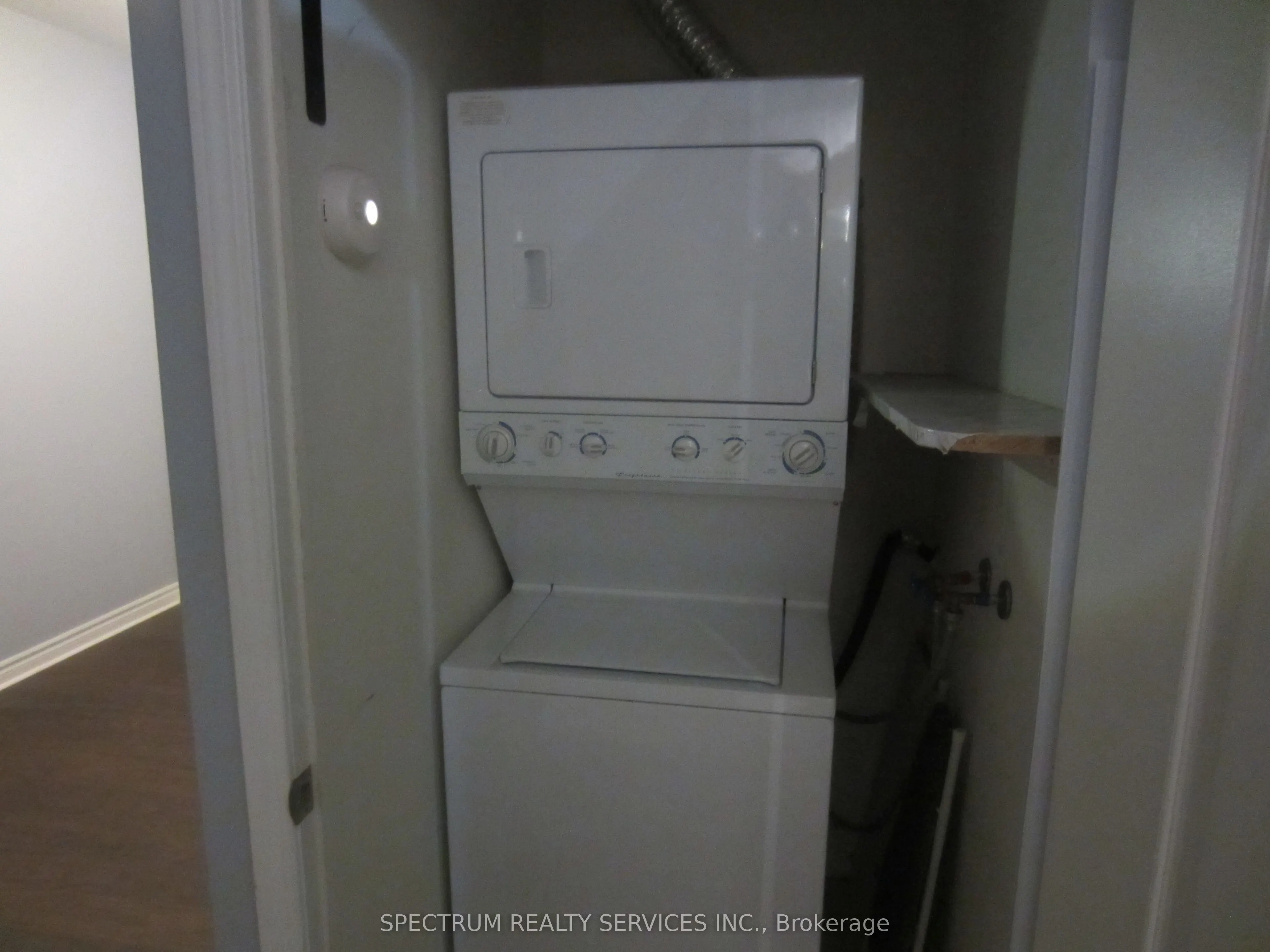 3865 Lake Shore Boulevard, #319