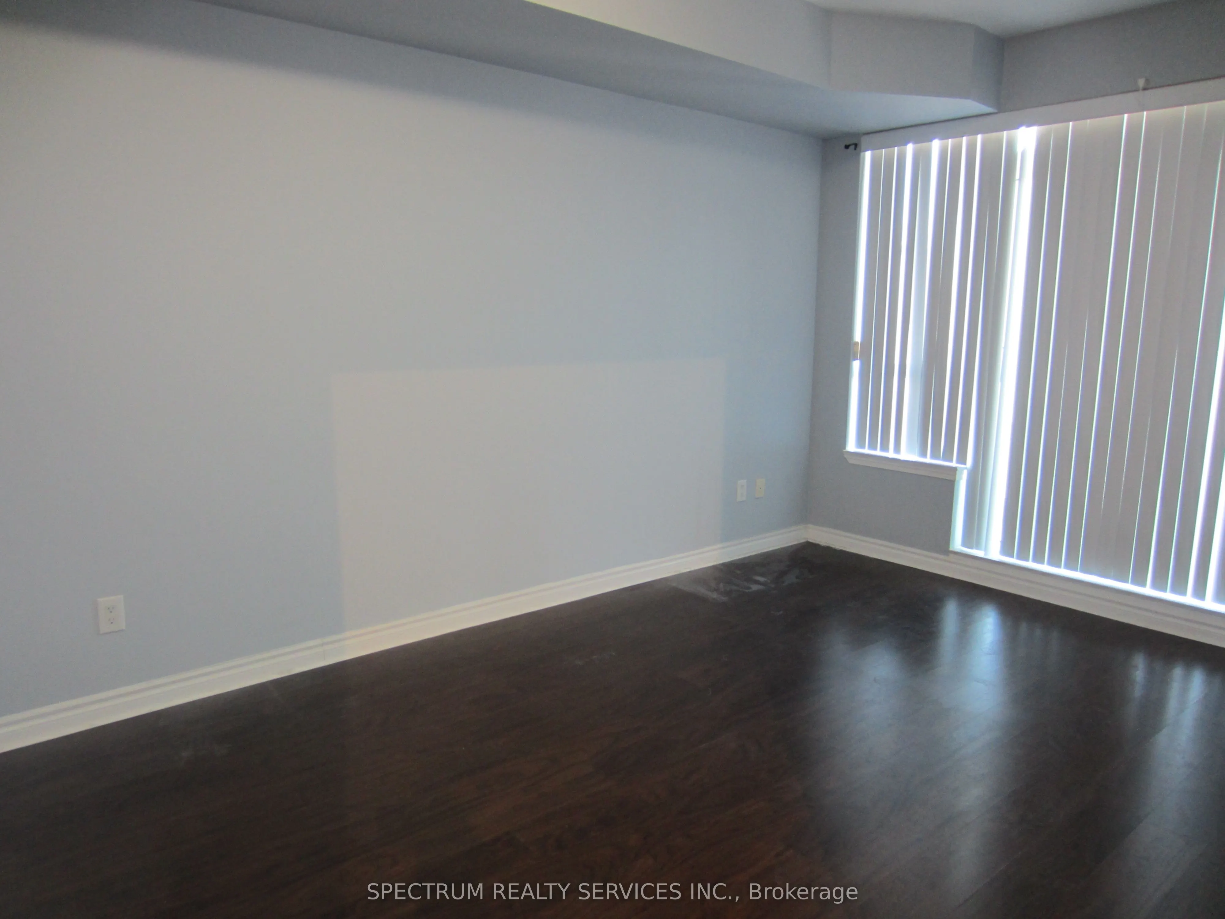 3865 Lake Shore Boulevard, #319