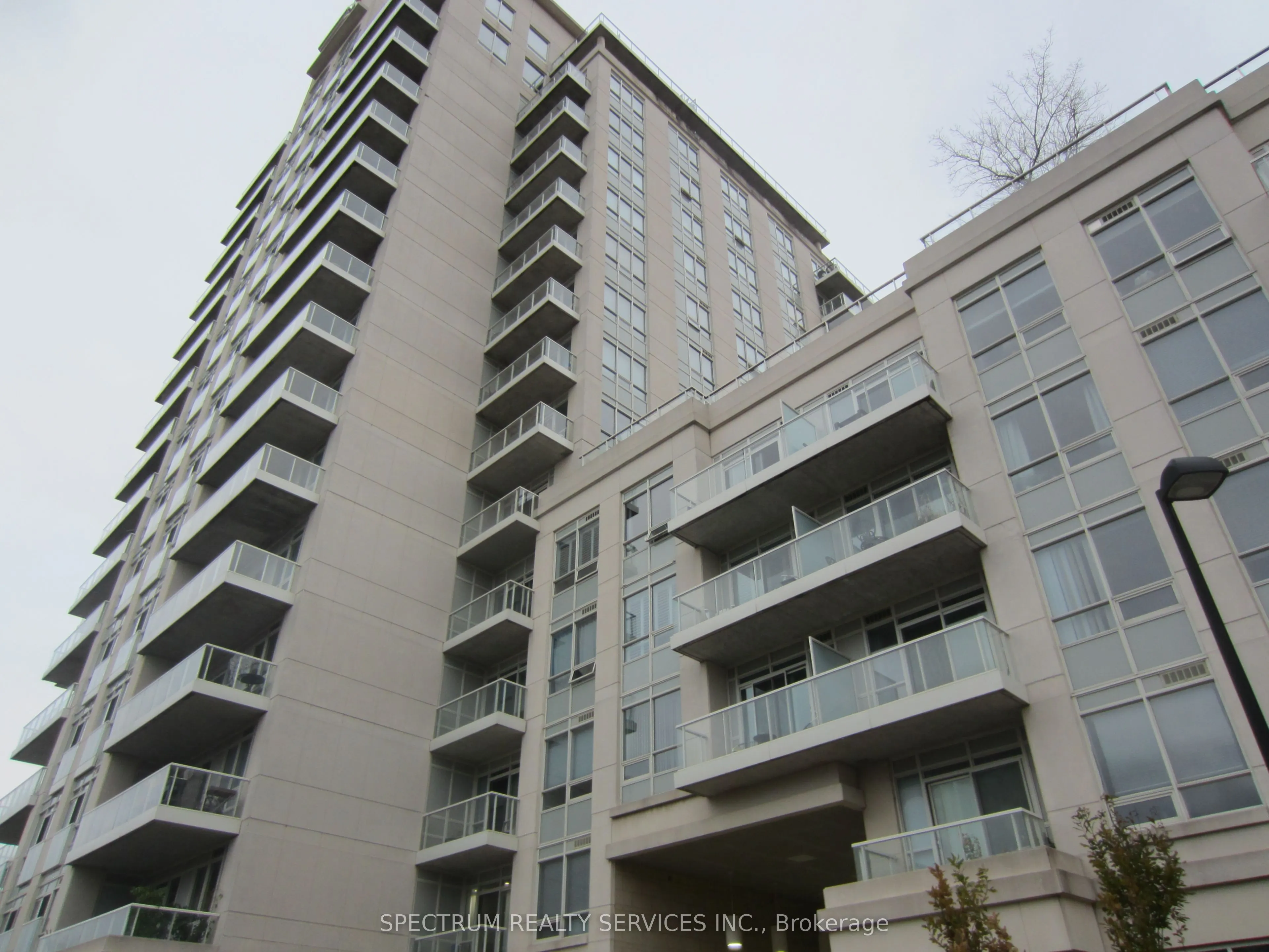 3865 Lake Shore Boulevard, #319