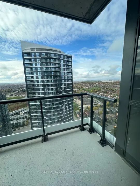 15 Watergarden Drive, #2805