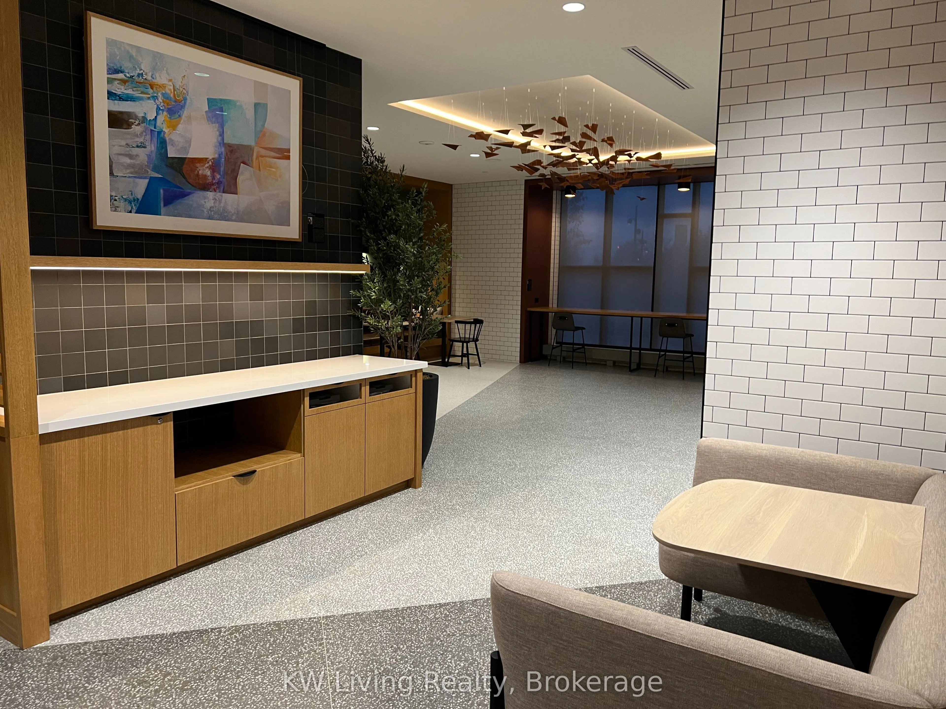 2495 Eglinton Avenue W, #1213