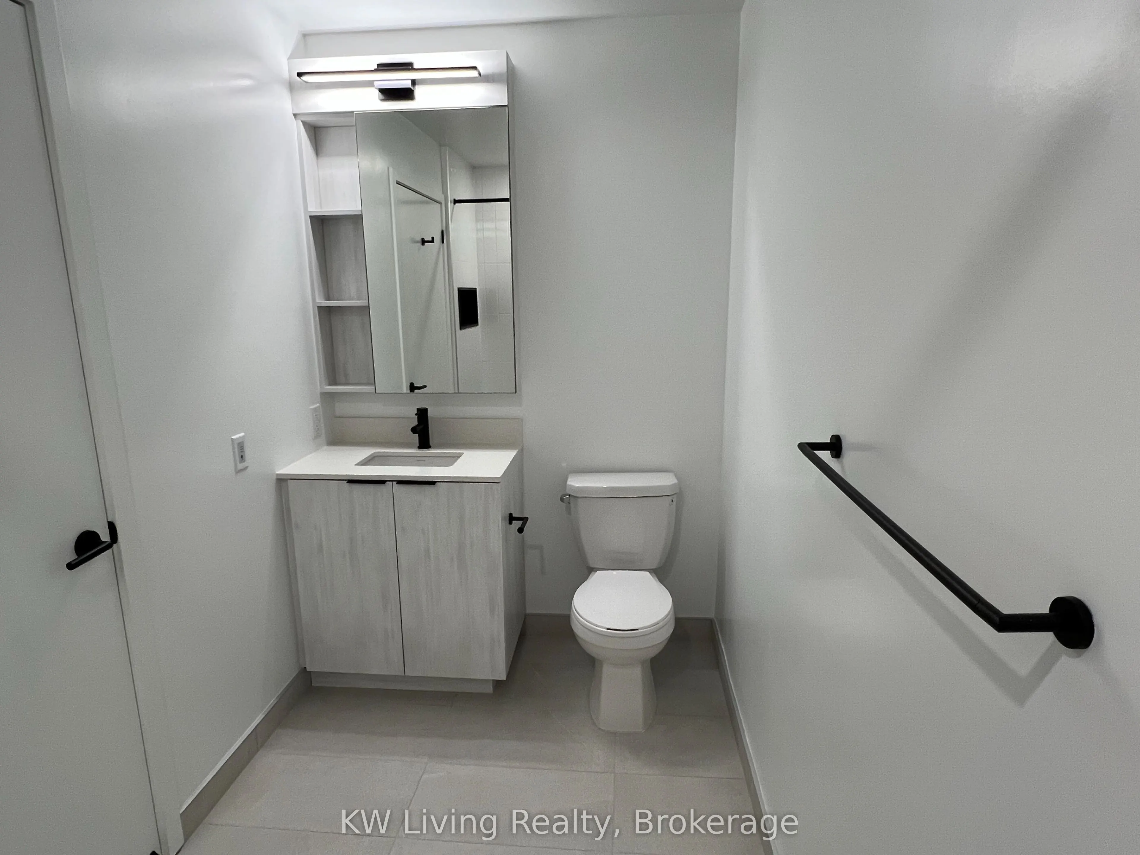 2495 Eglinton Avenue W, #1213