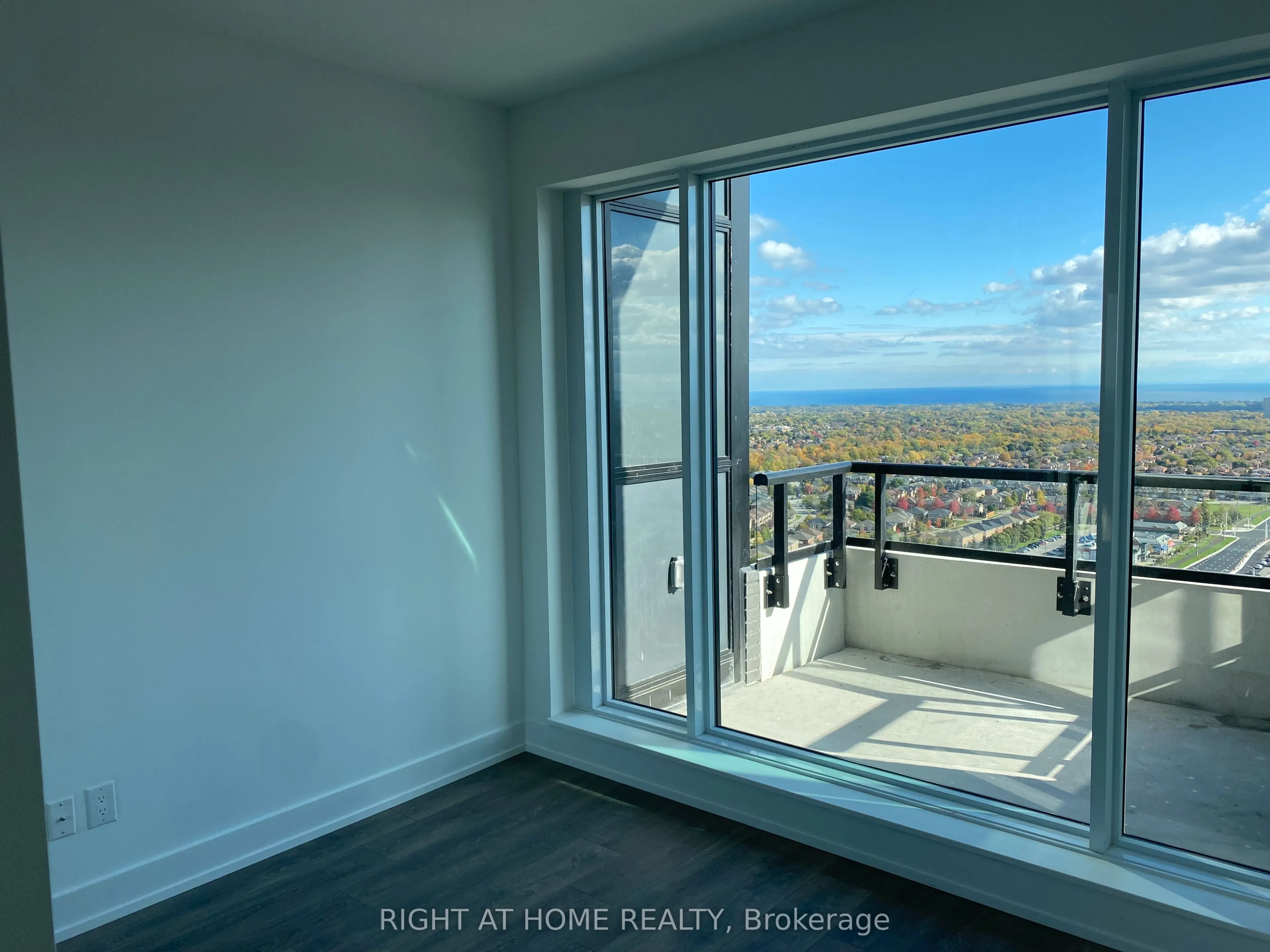 297 Oak Walk Drive, #2503
