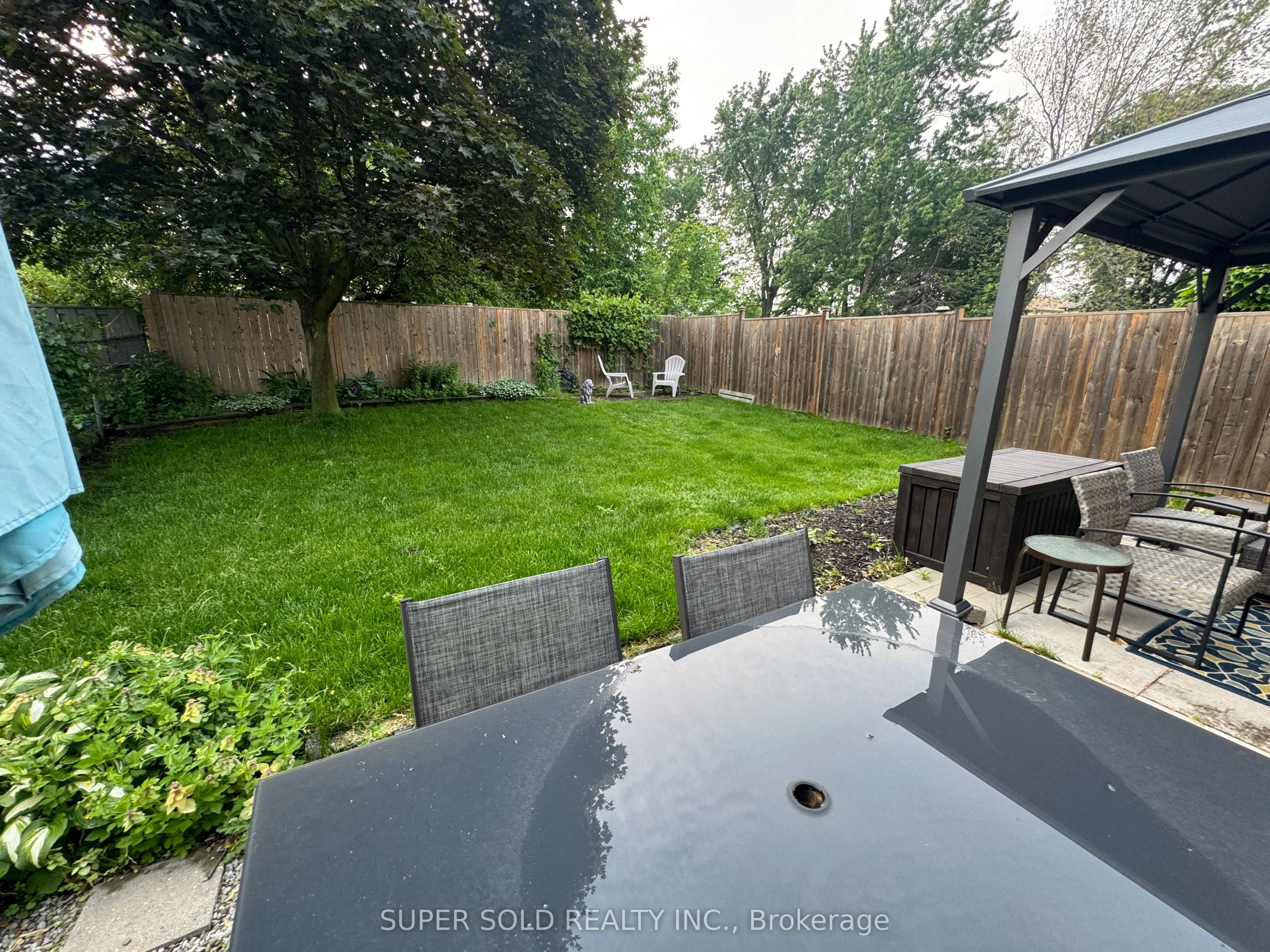 25 Floribunda Crescent