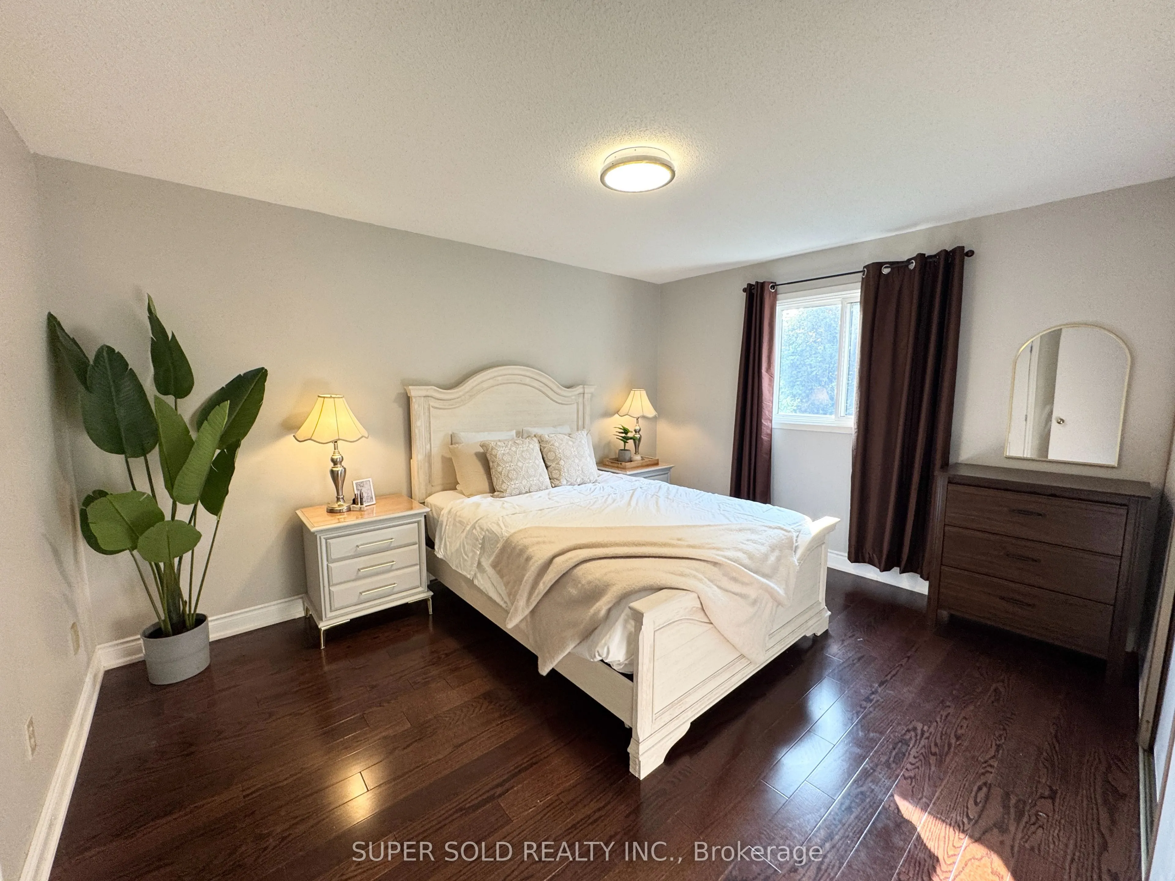 25 Floribunda Crescent