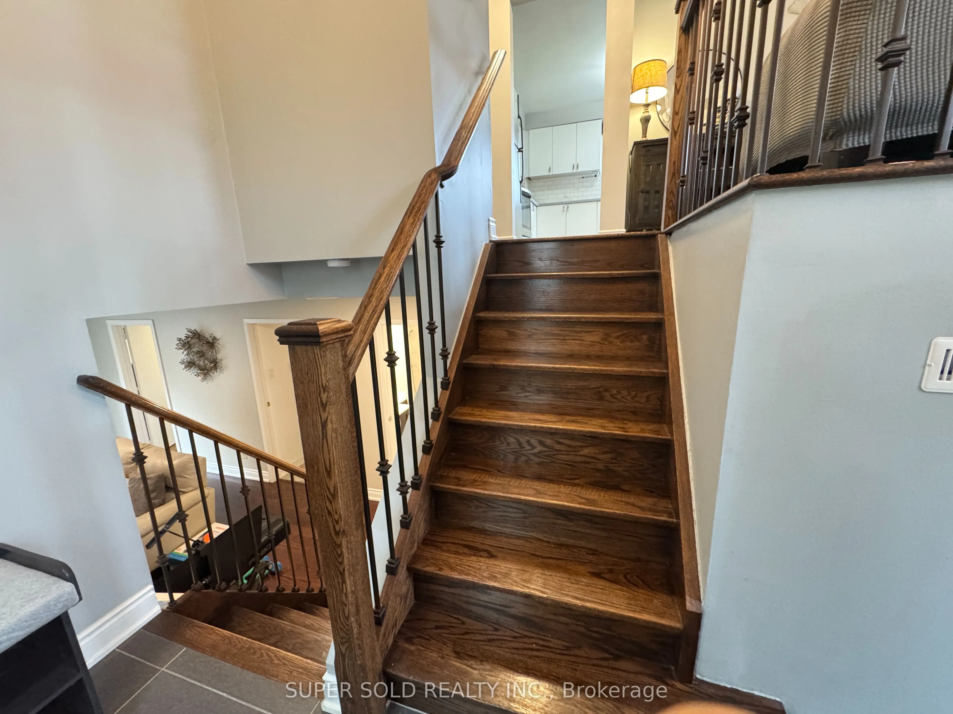 25 Floribunda Crescent