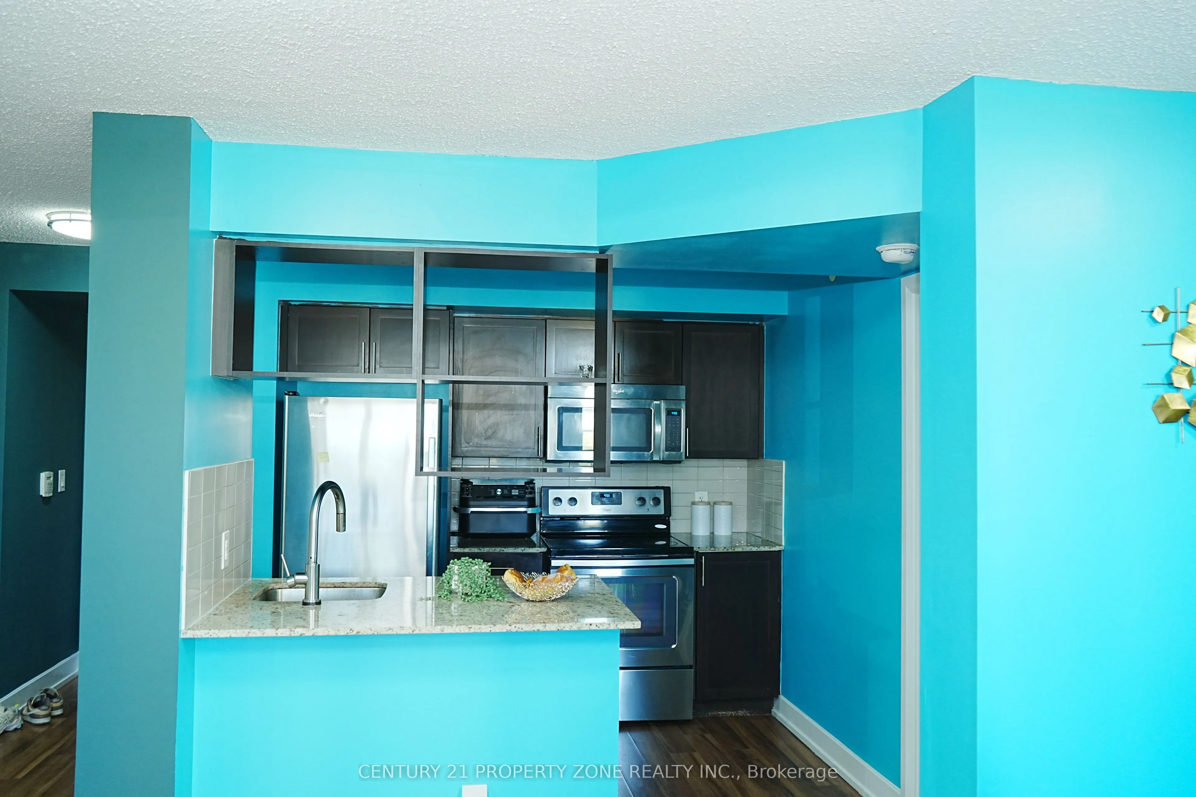 6 Eva Road, #1303