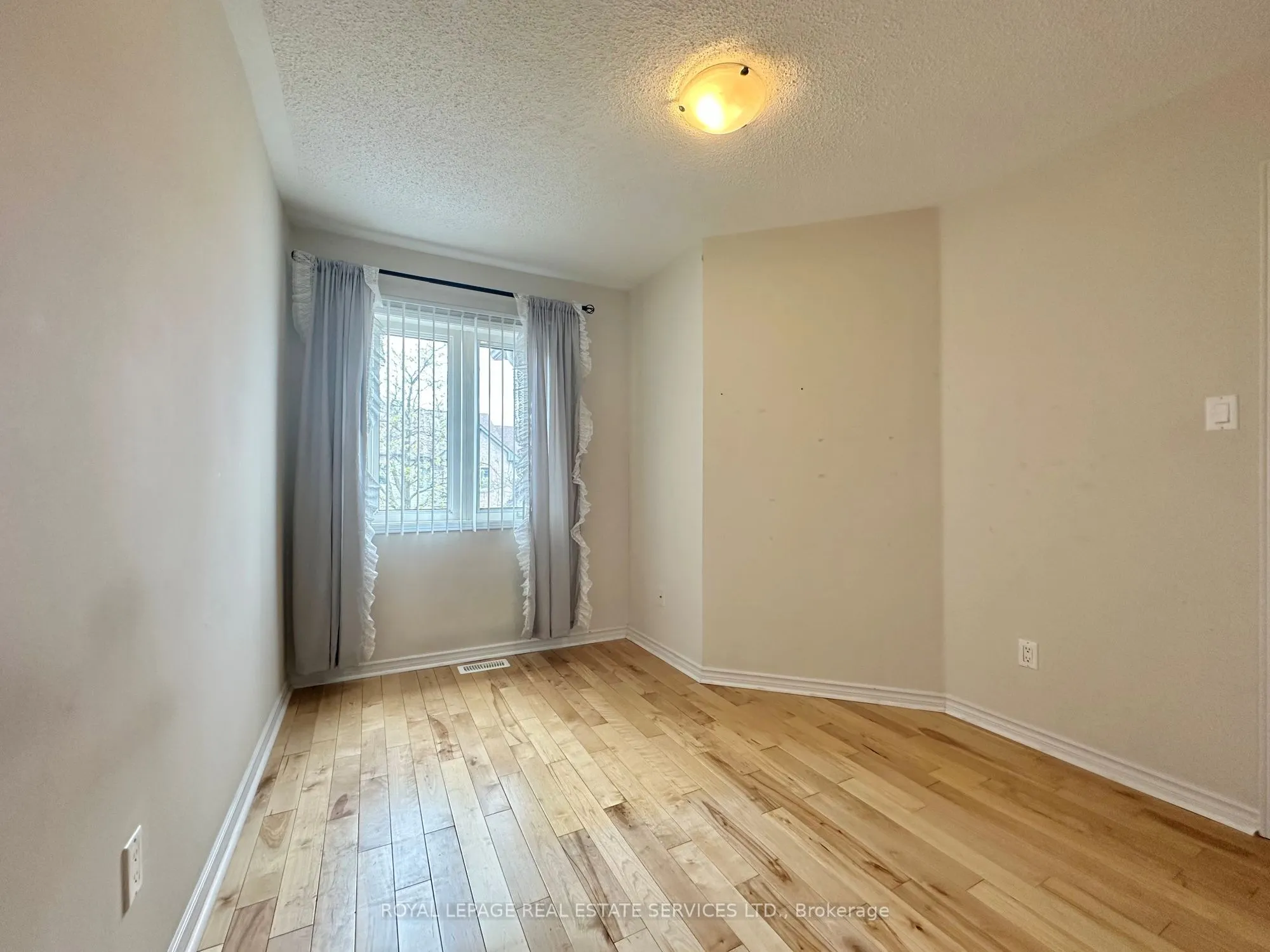 4600 Kimbermount Avenue, #39