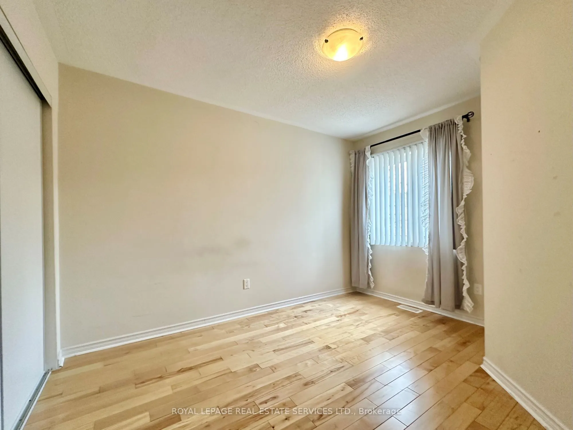 4600 Kimbermount Avenue, #39