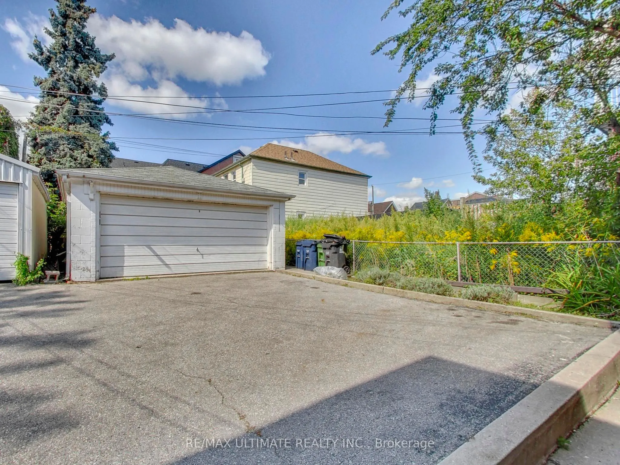 1652 Dufferin Street, #Main