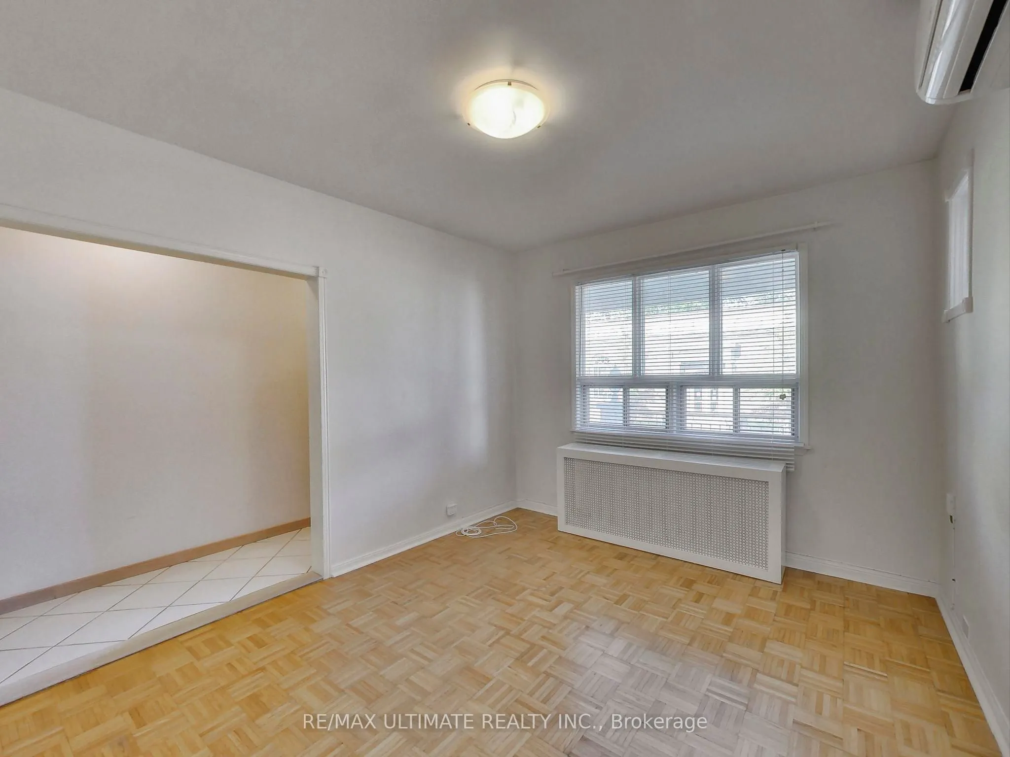 1652 Dufferin Street, #Main