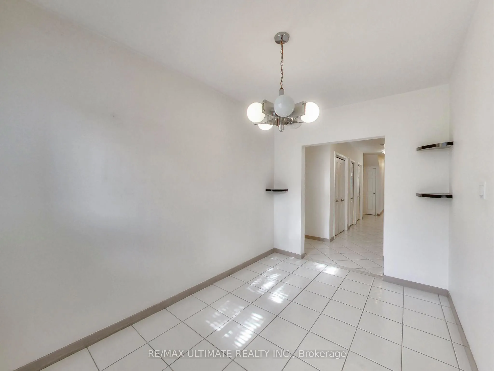 1652 Dufferin Street, #Main