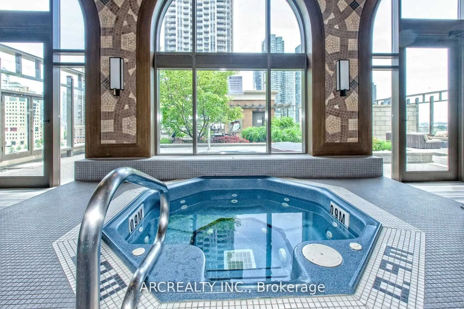 385 Prince Of Wales Drive, #3011