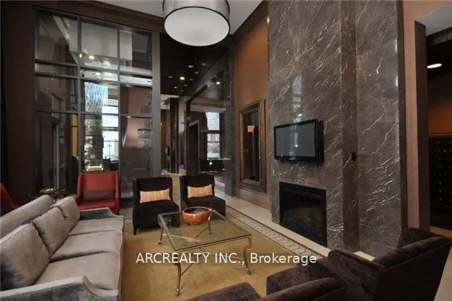 385 Prince Of Wales Drive, #3011